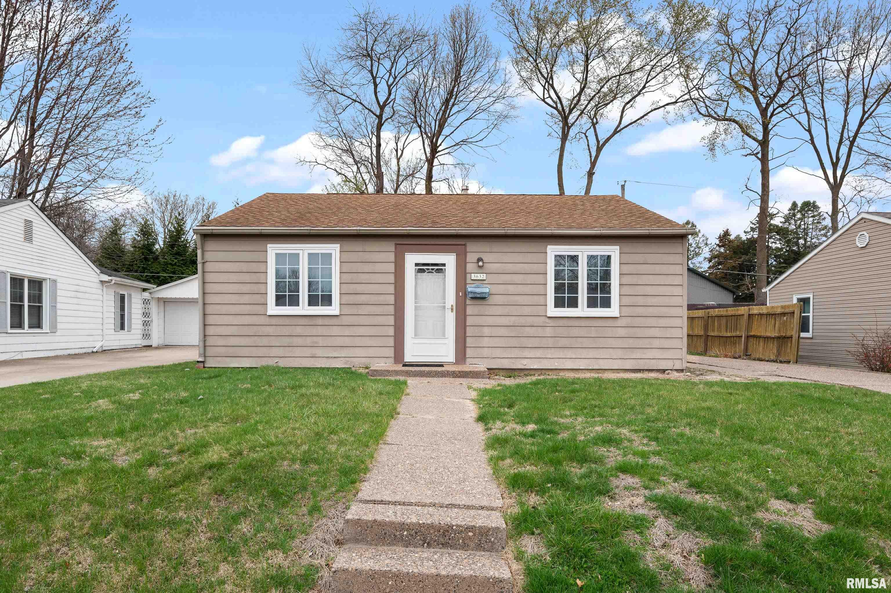 3632 15th Avenue Court, Moline, Illinois image 1