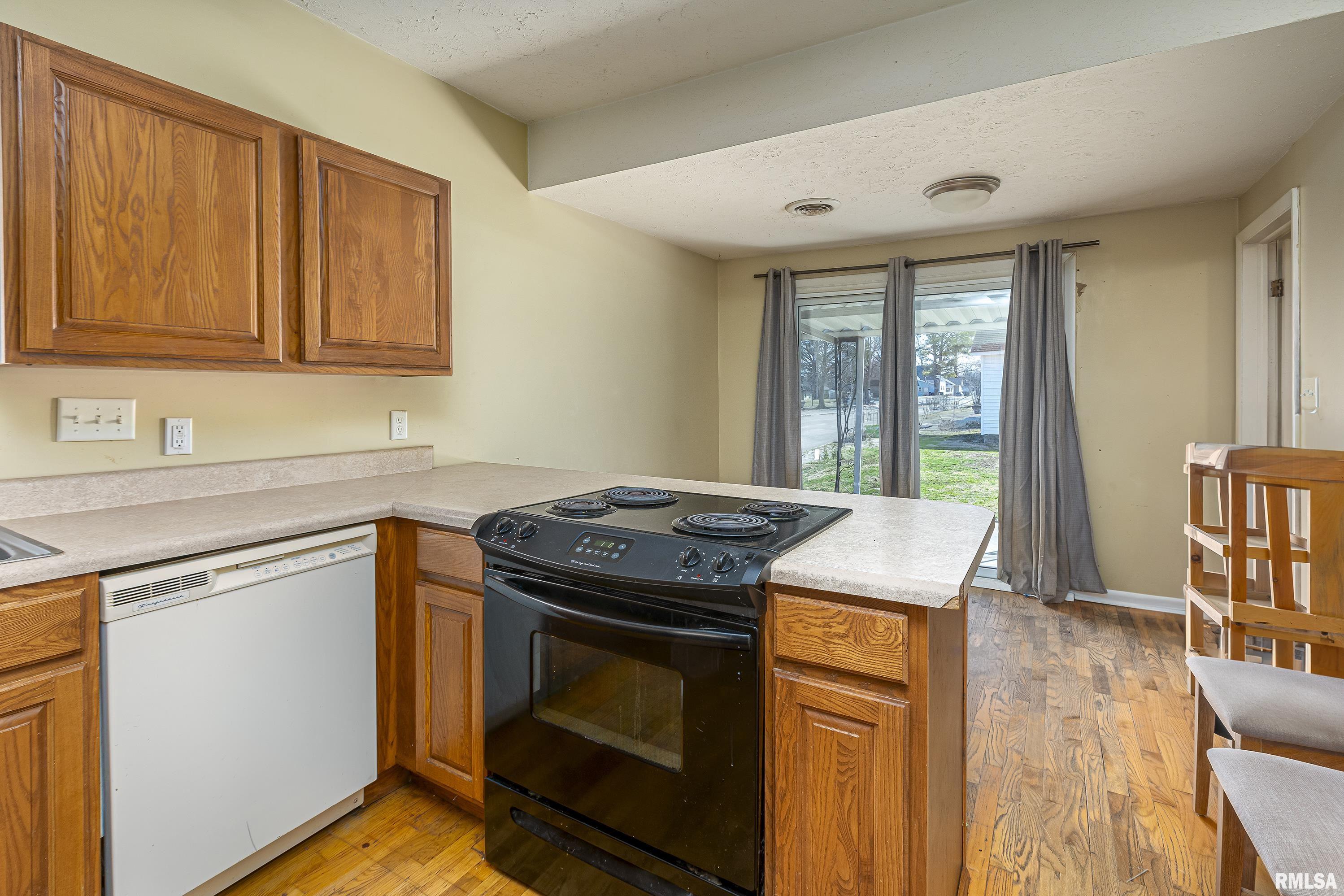 1500 W Tyler Street, Herrin, Illinois image 6