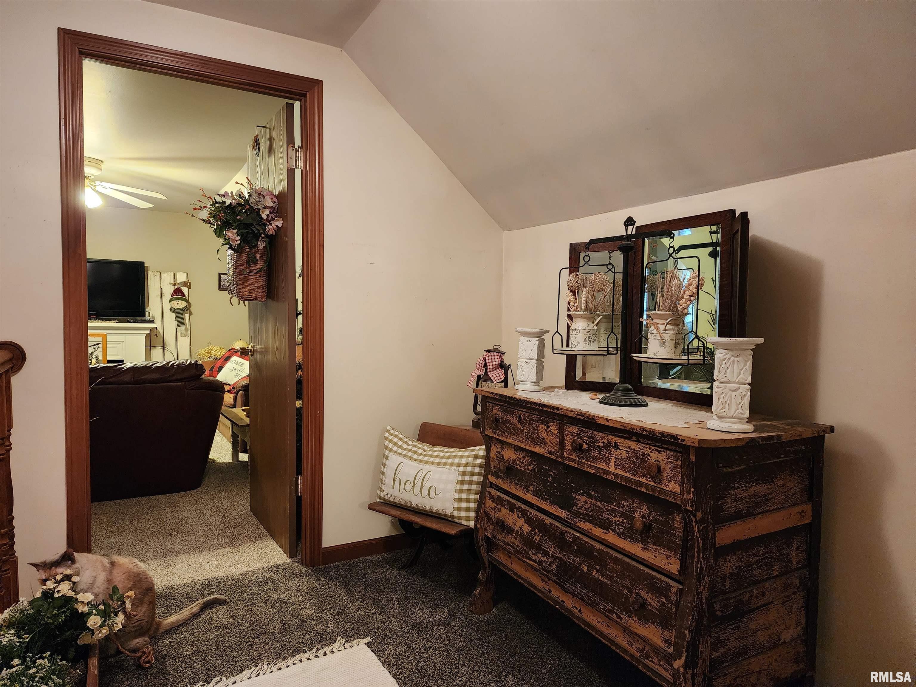 637 Ogee Road, Earlville, Illinois image 31