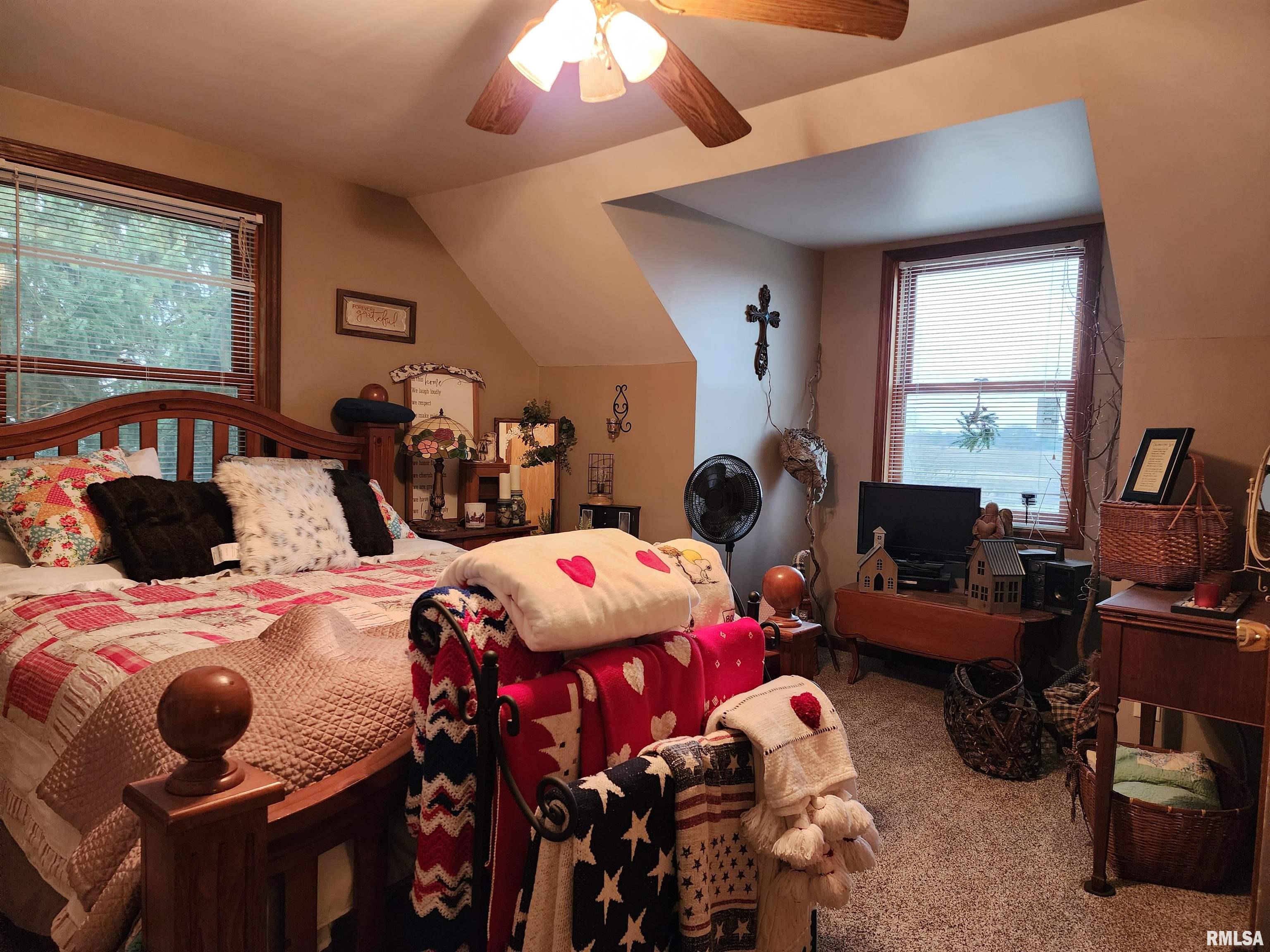 637 Ogee Road, Earlville, Illinois image 24