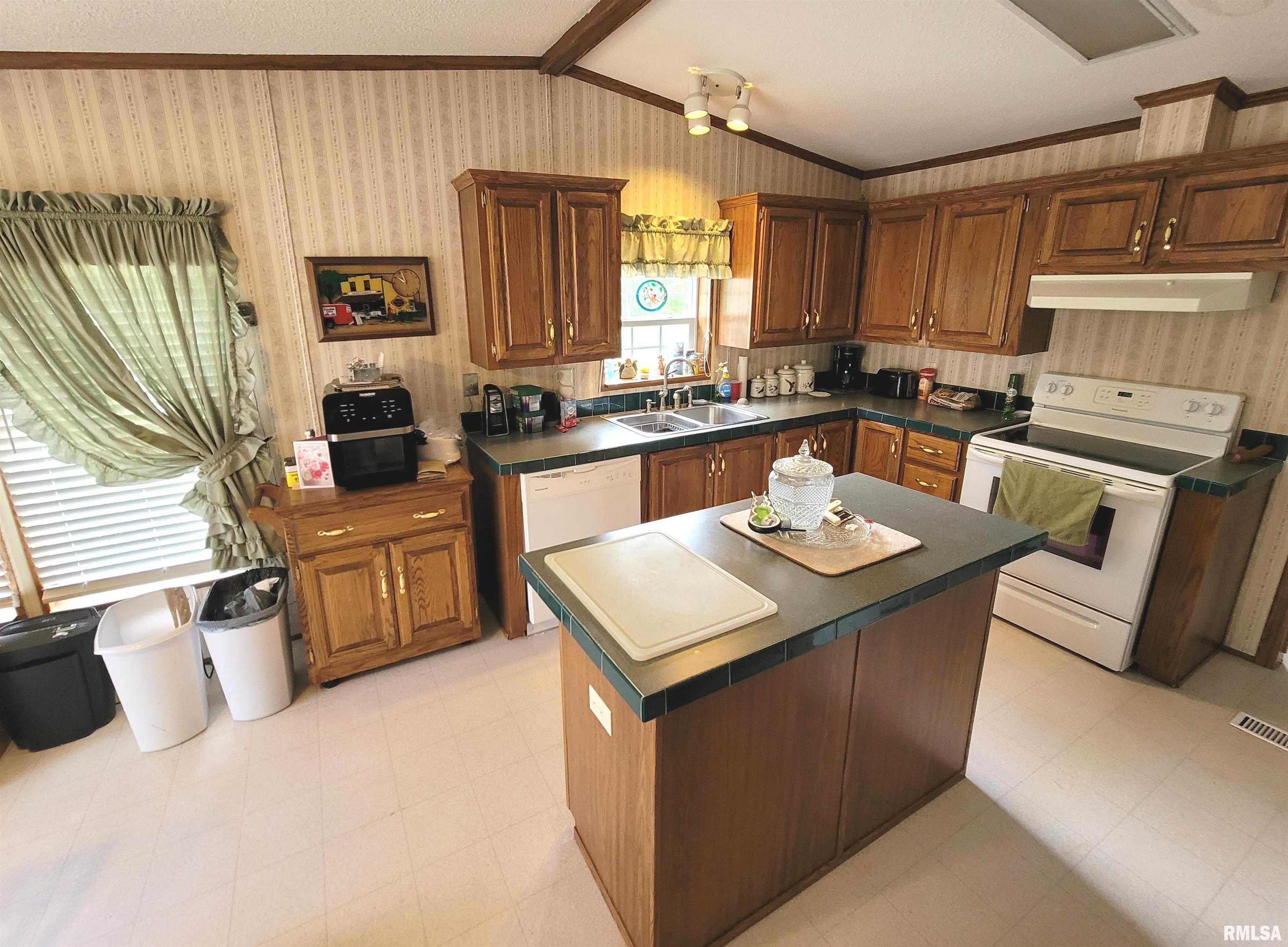 3614 S Hotze Road, Salem, Illinois image 18