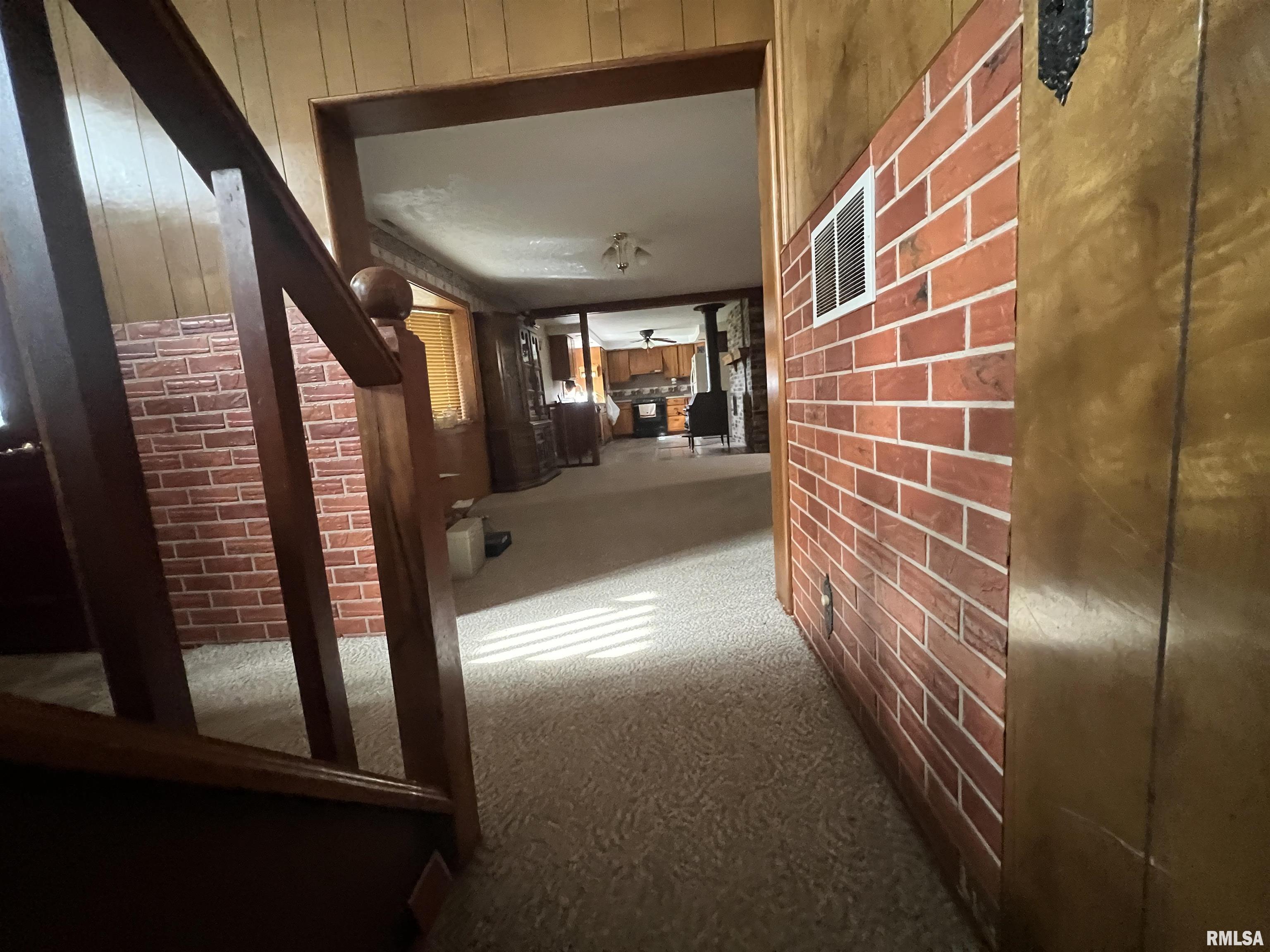 455 W Oak Street, Smithfield, Illinois image 19
