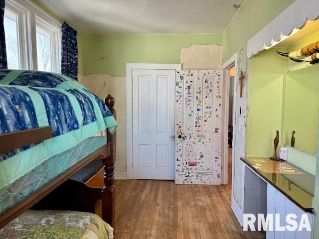 2341 N 6th Street, Clinton, Iowa image 30