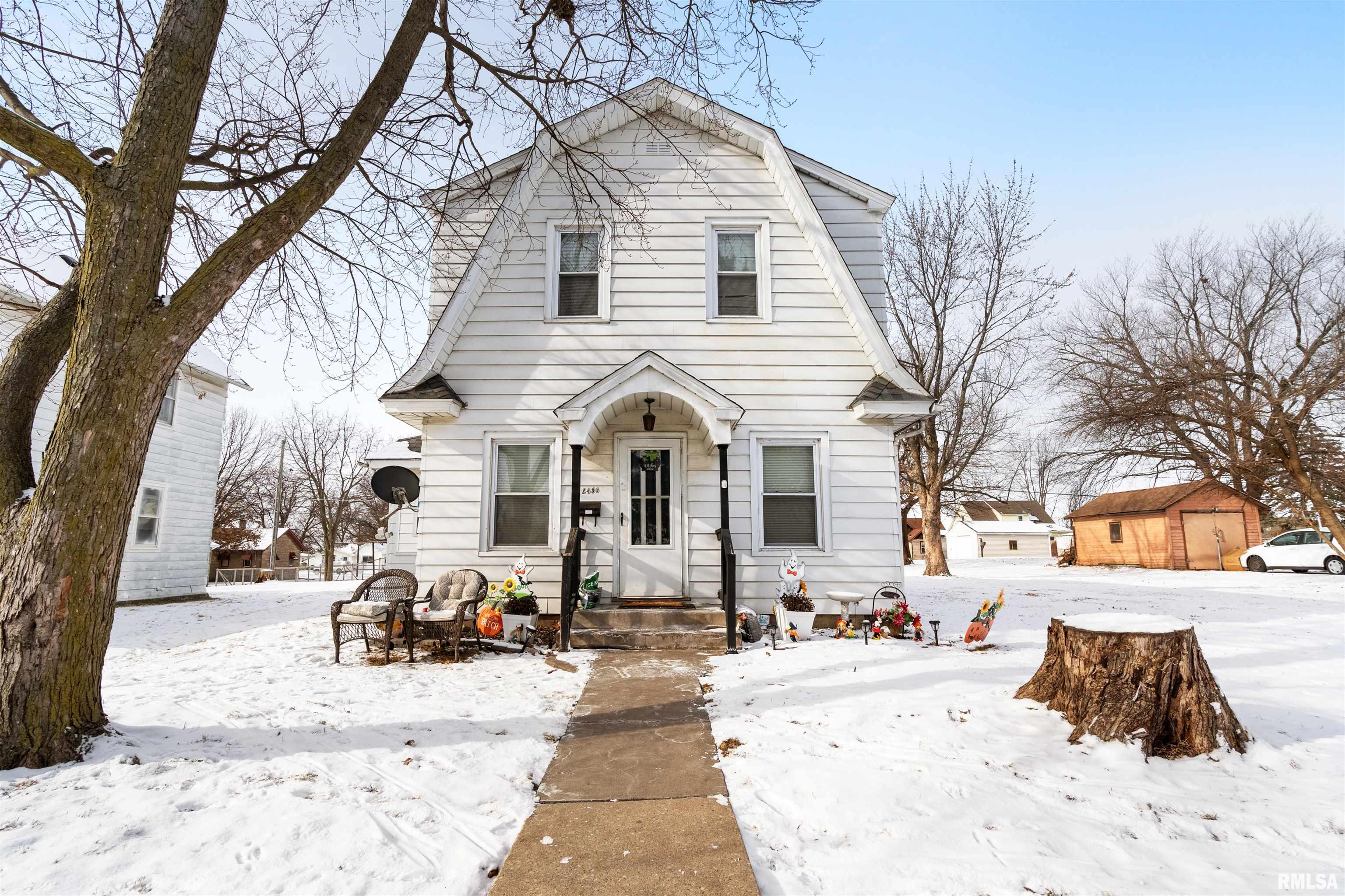 2436 Barker Street, Clinton, Iowa image 1