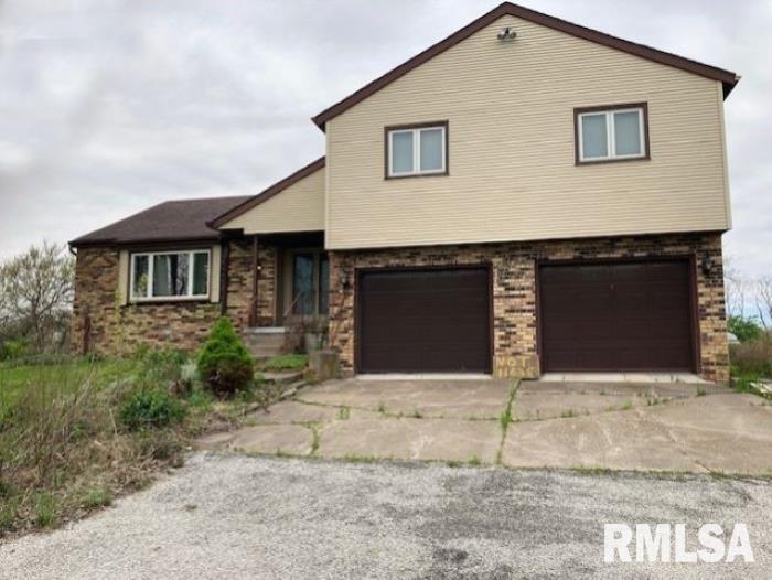 11630 81st Street West, Taylor Ridge, Illinois image 1
