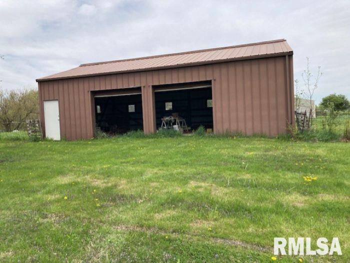 11630 81st Street West, Taylor Ridge, Illinois image 4