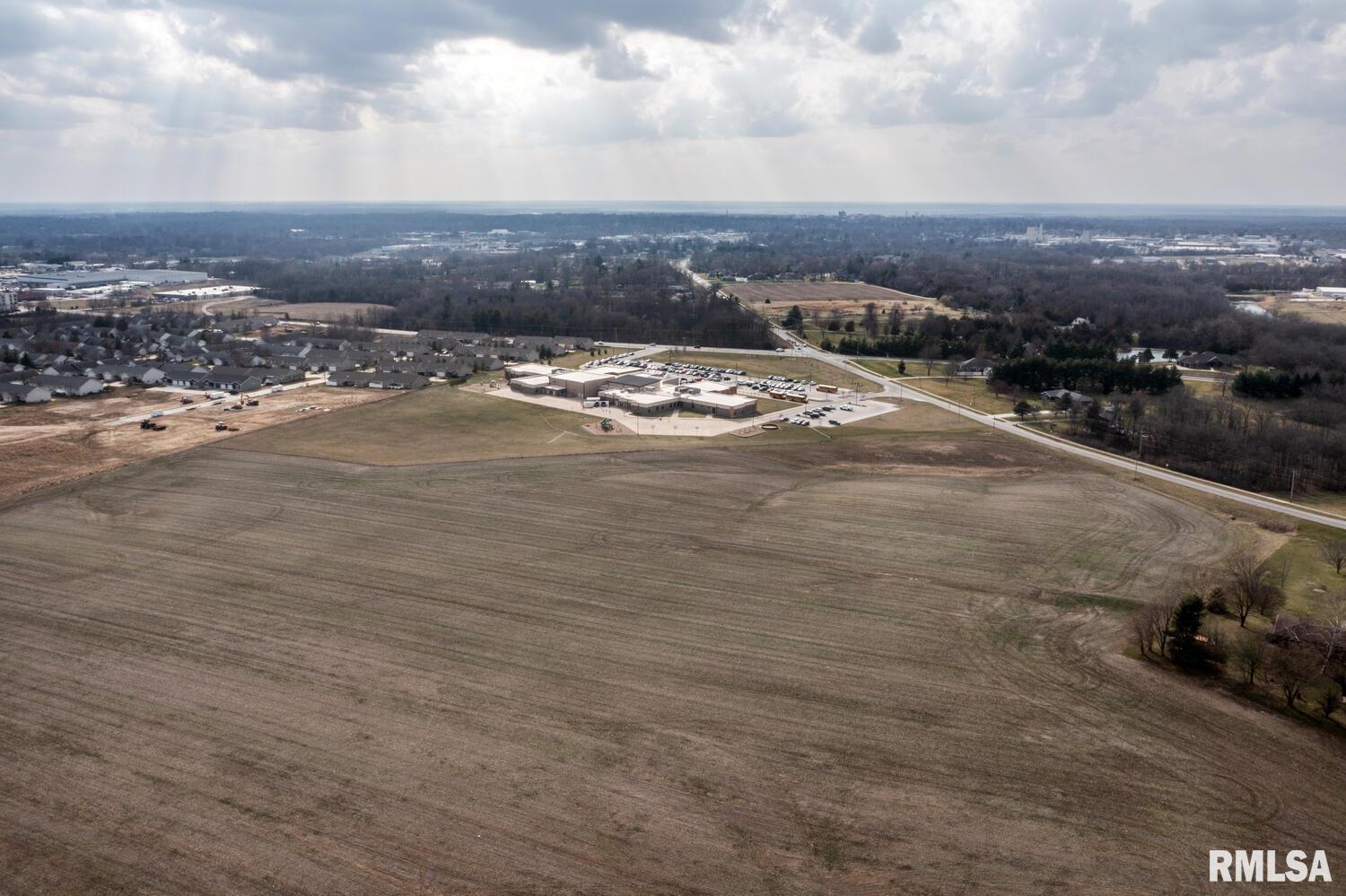 17.969 Acres On Columbus Road, Quincy, Illinois image 10