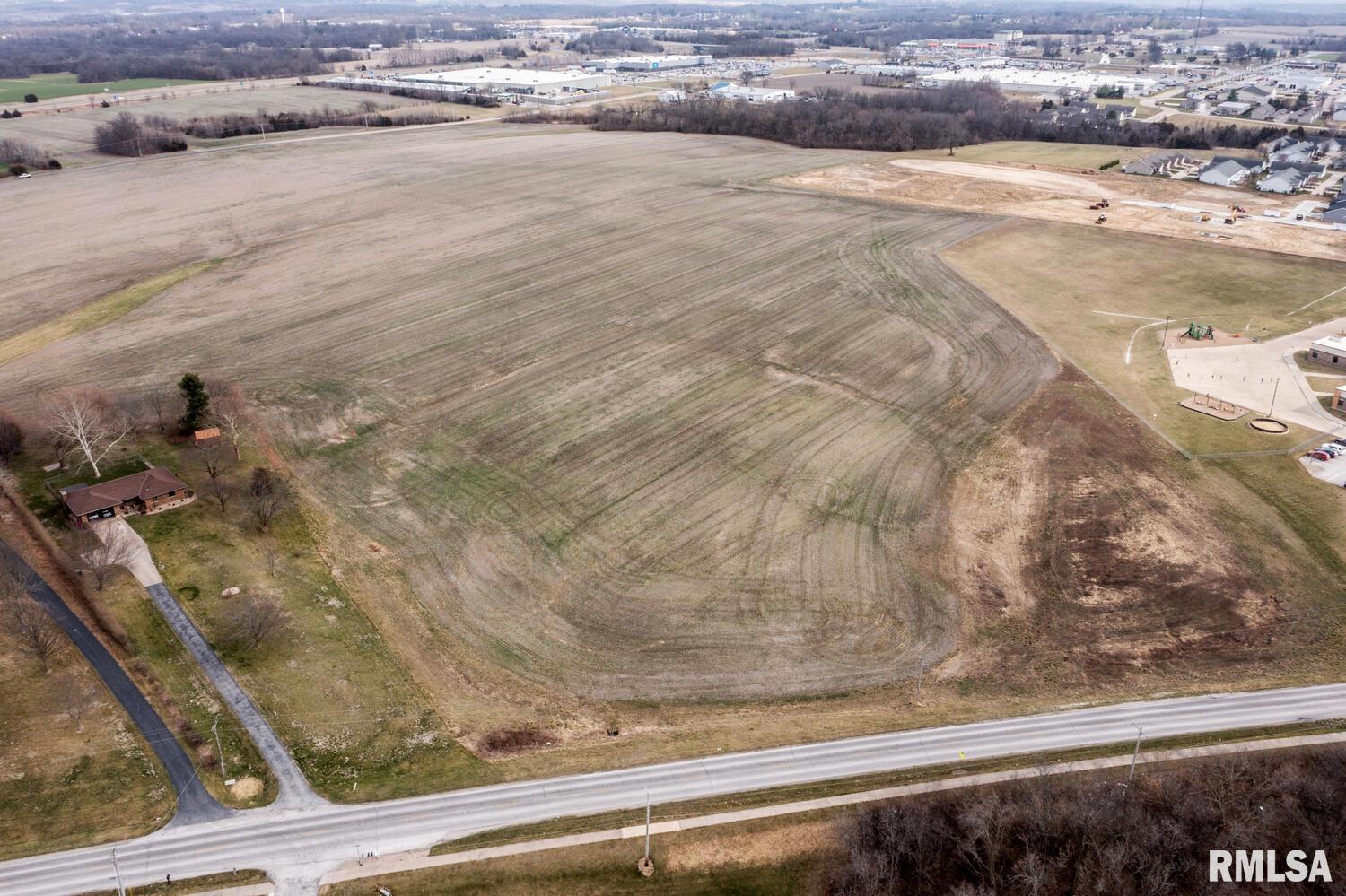 17.969 Acres On Columbus Road, Quincy, Illinois image 3