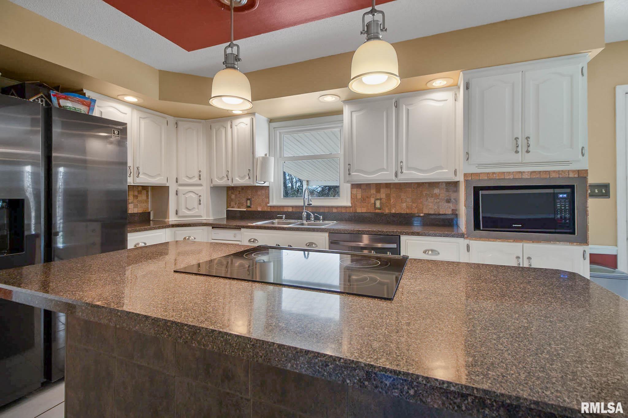 6998 Moake School Road, Marion, Illinois image 9