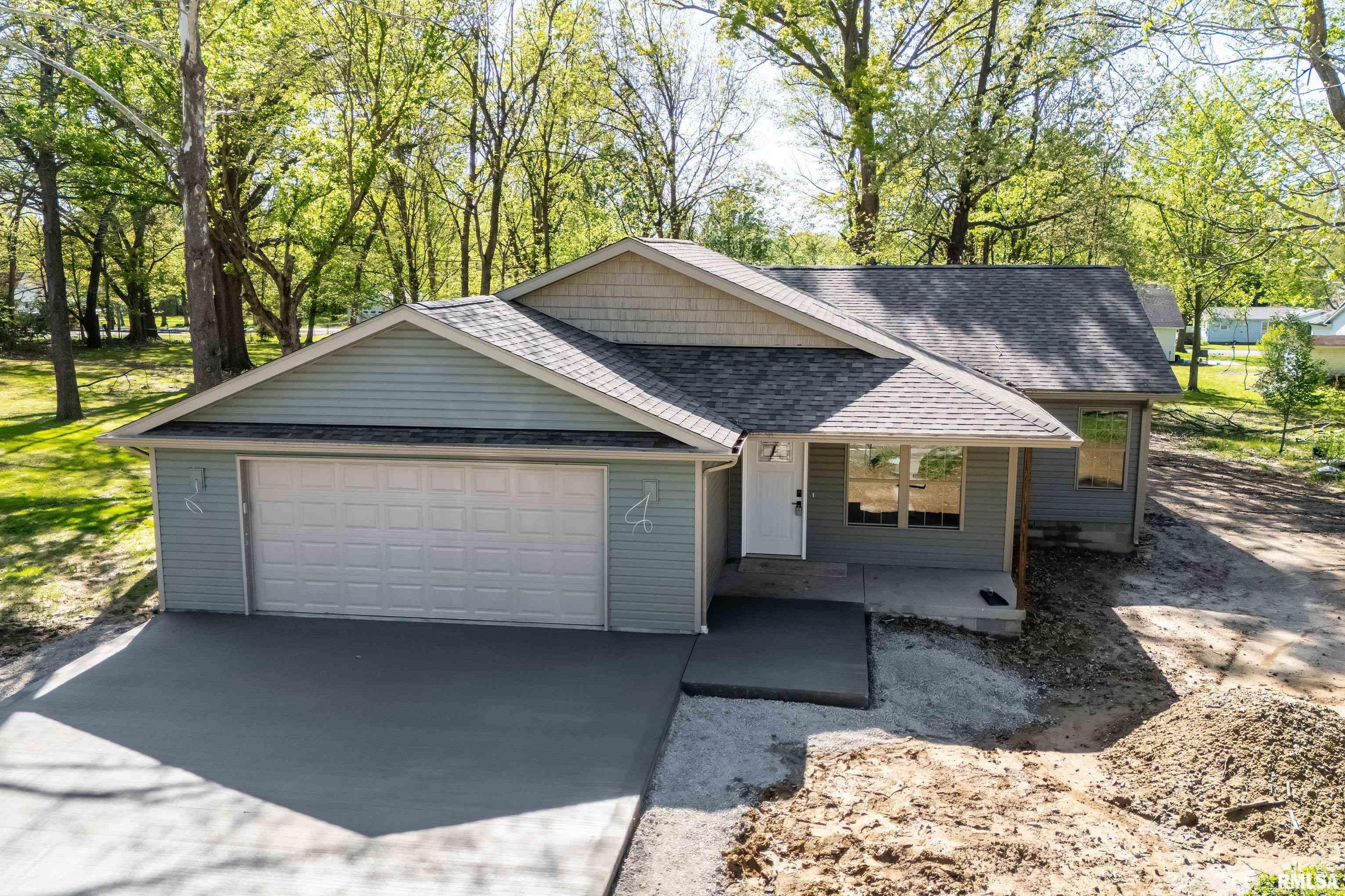 212 Saddie Lane, Cambria, Illinois image 2