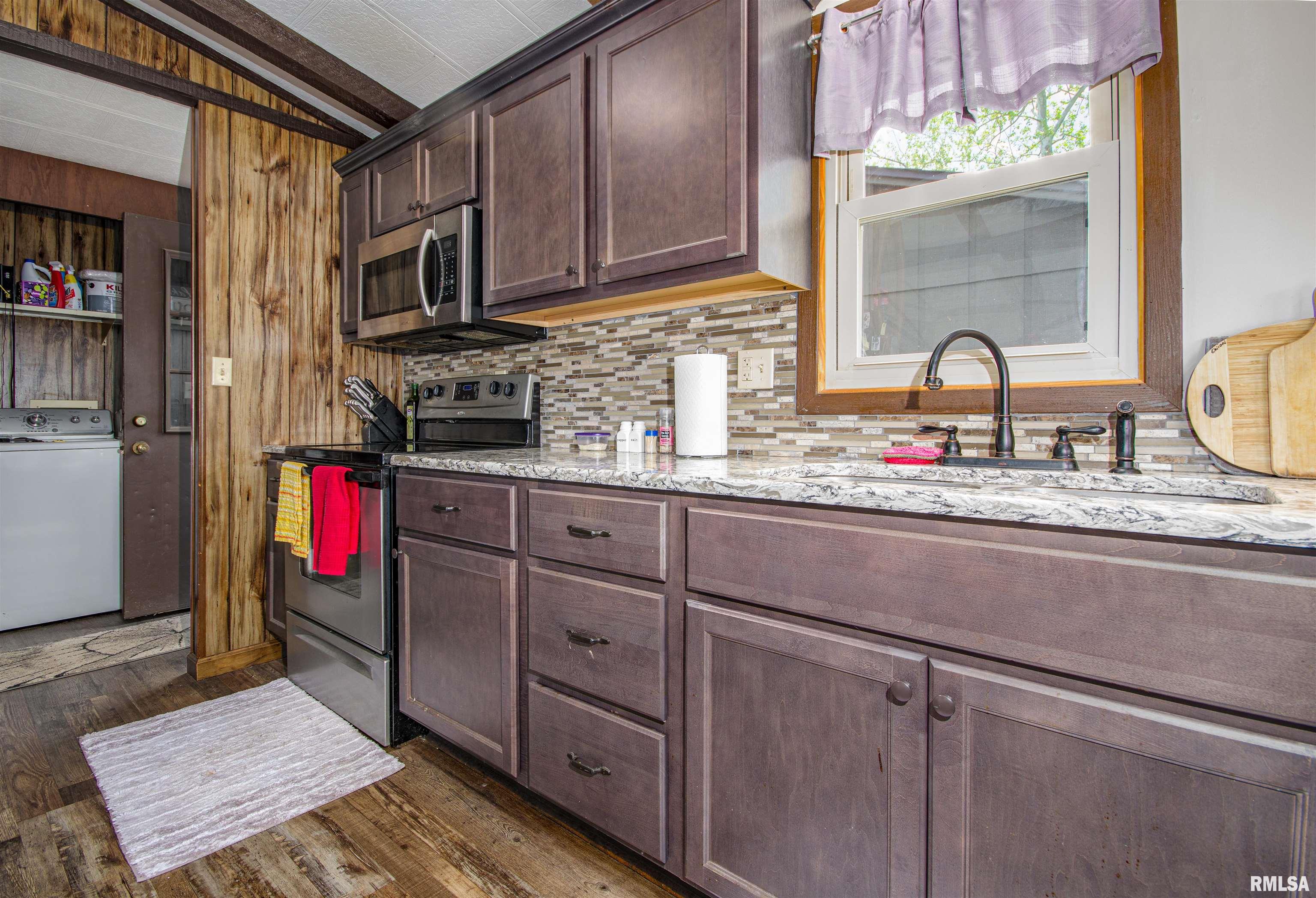 631 Community Beach Road, Centralia, Illinois image 11