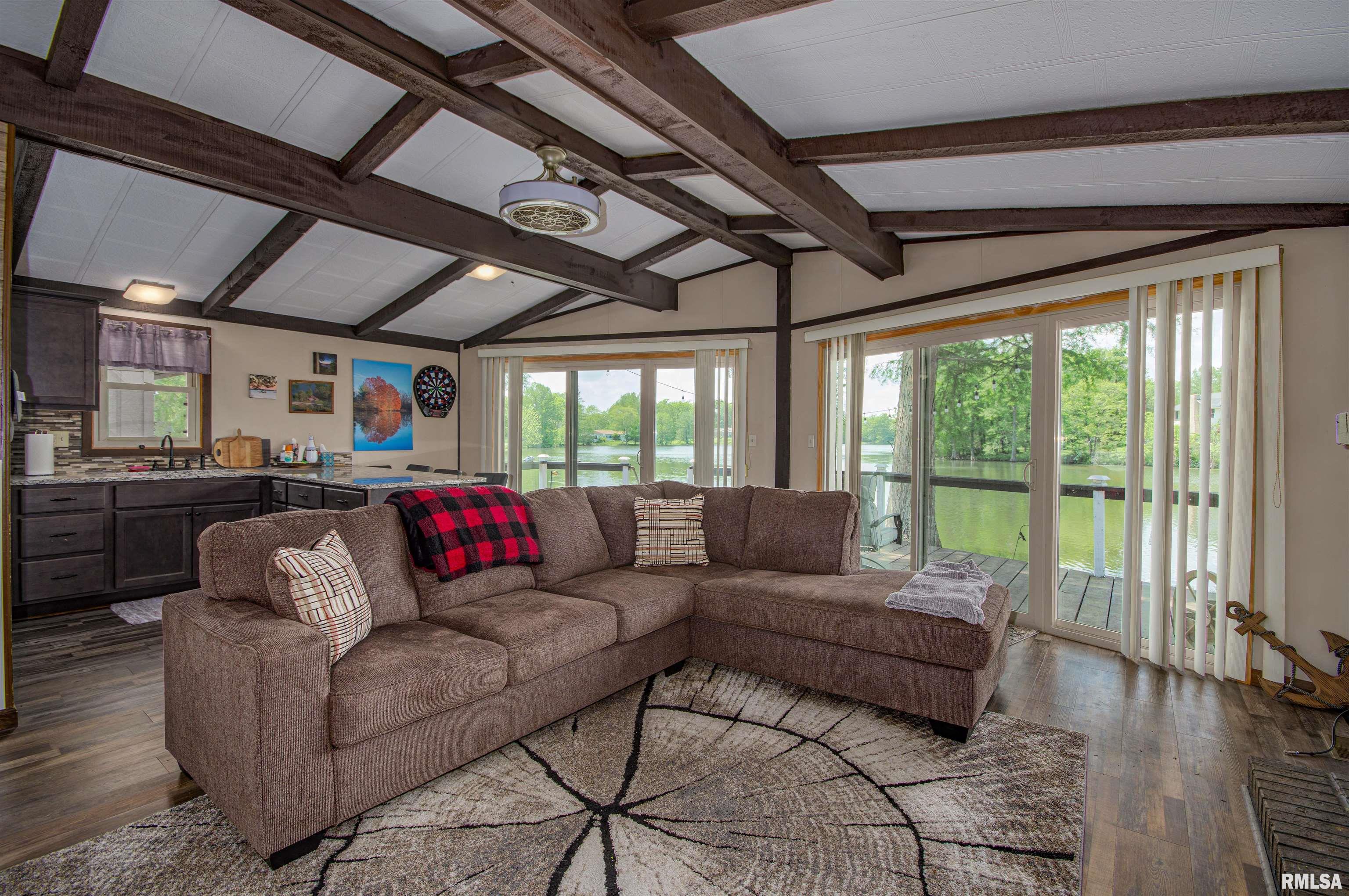 631 Community Beach Road, Centralia, Illinois image 9