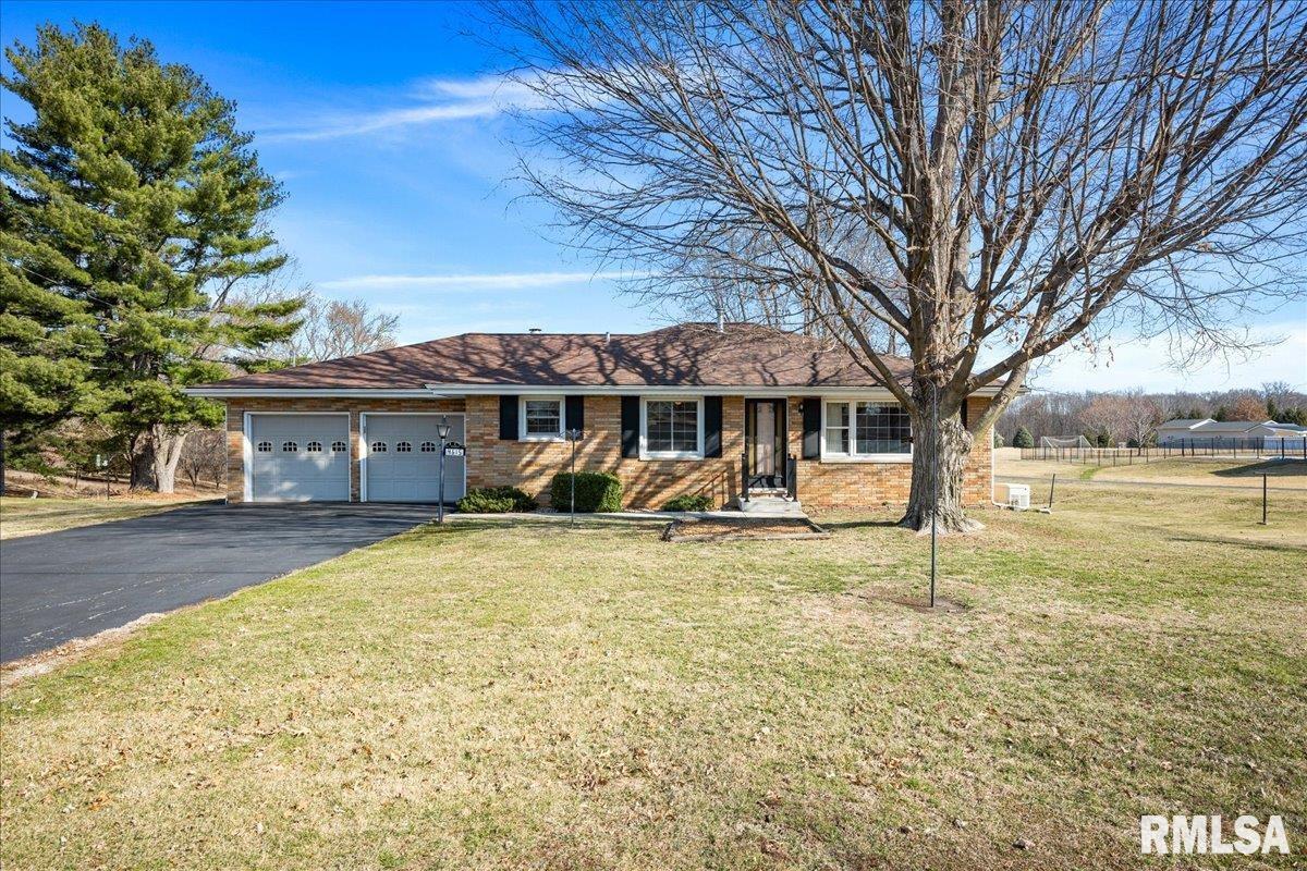 4615 W Nagel Road, Peoria, Illinois image 2