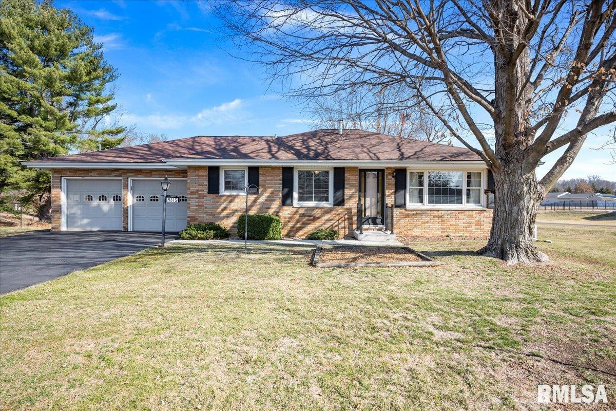 4615 W Nagel Road, Peoria, Illinois image 1