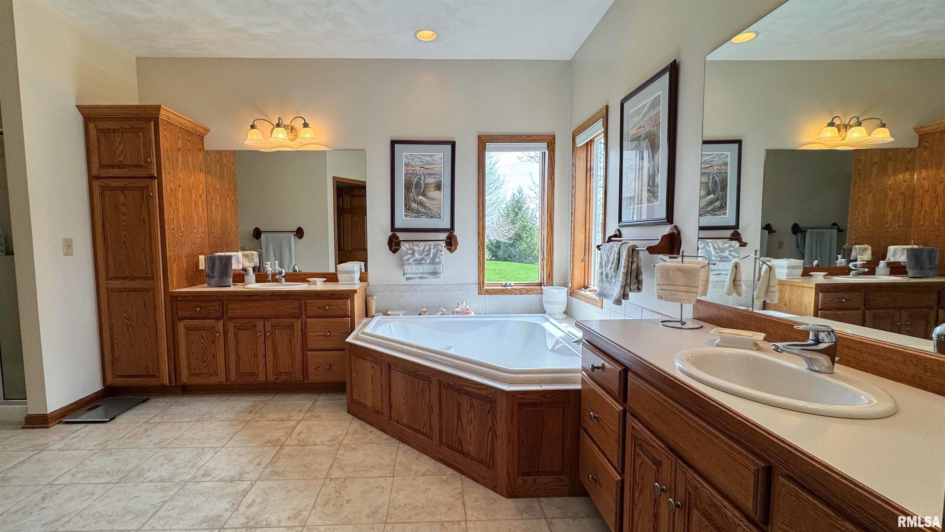1714 Oak Ridge, Washington, Illinois image 27
