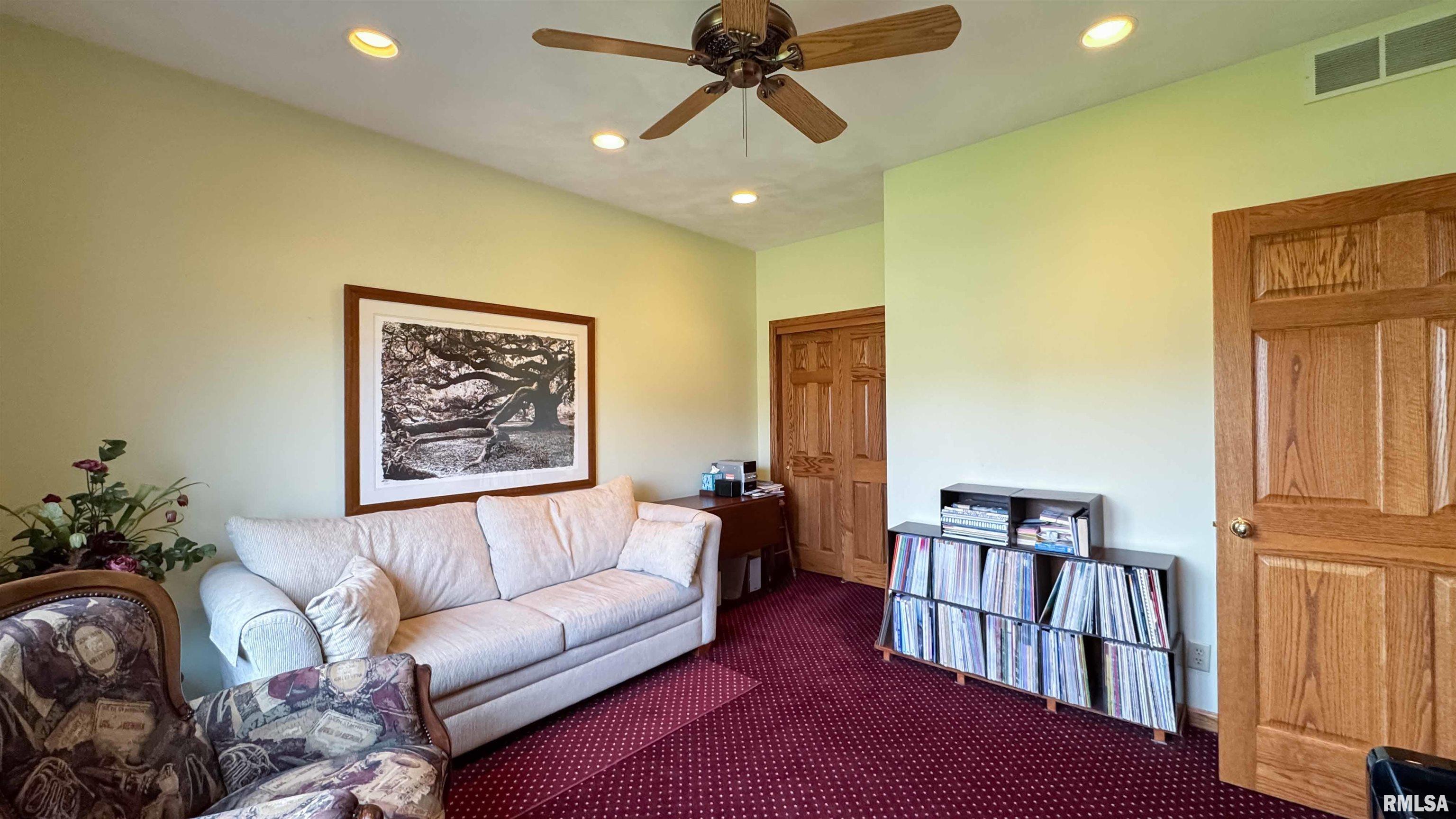1714 Oak Ridge, Washington, Illinois image 32