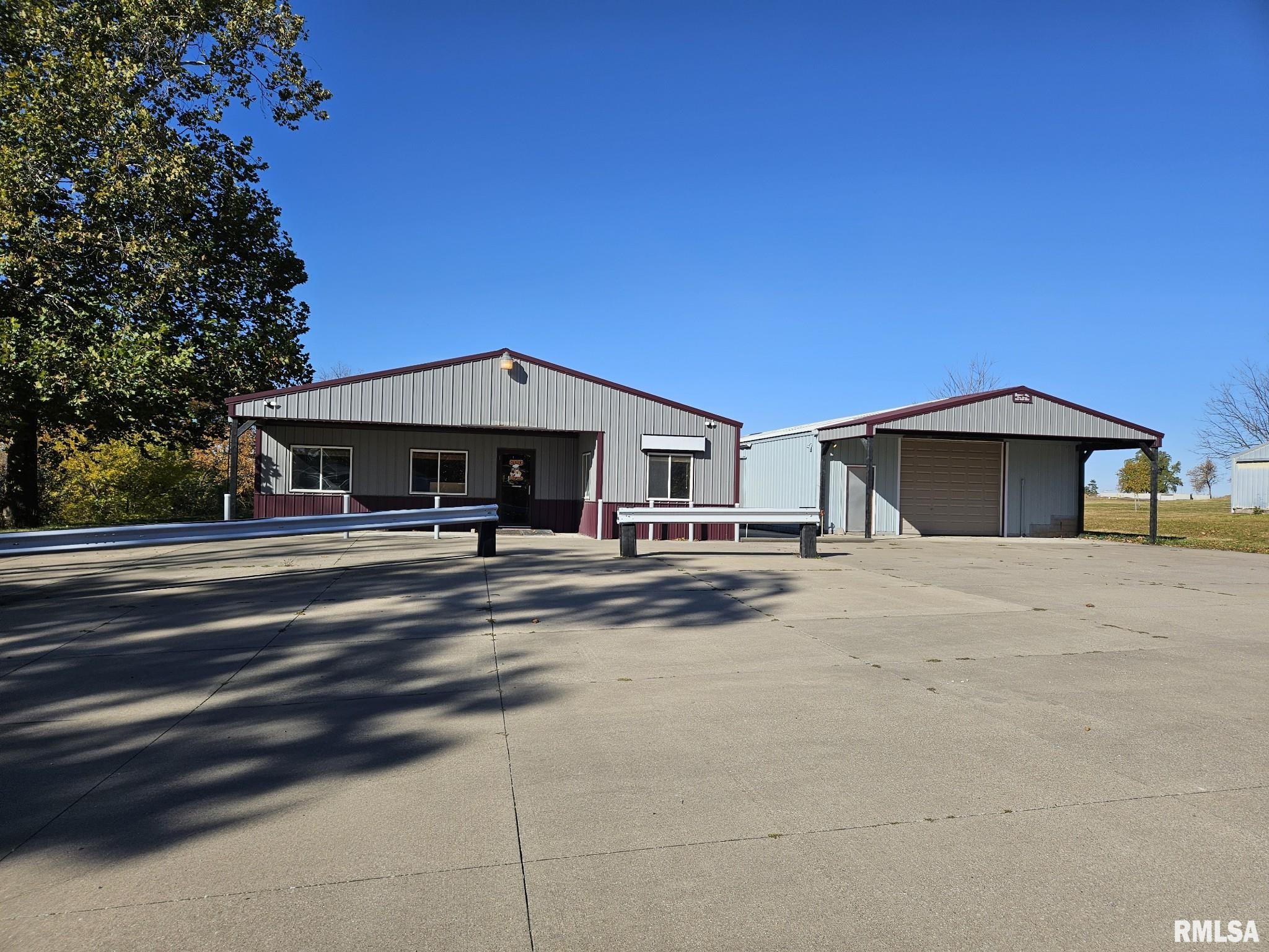 3881 Highway 61 Highway, Blue Grass, Iowa image 47