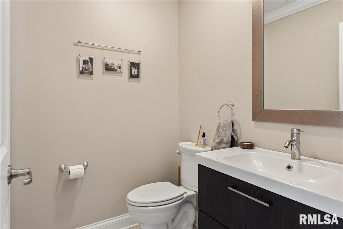 20 East Hazel Dell Lane, Springfield, Illinois image 37