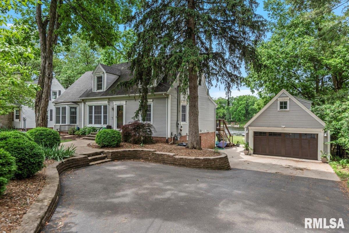 20 East Hazel Dell Lane, Springfield, Illinois image 5