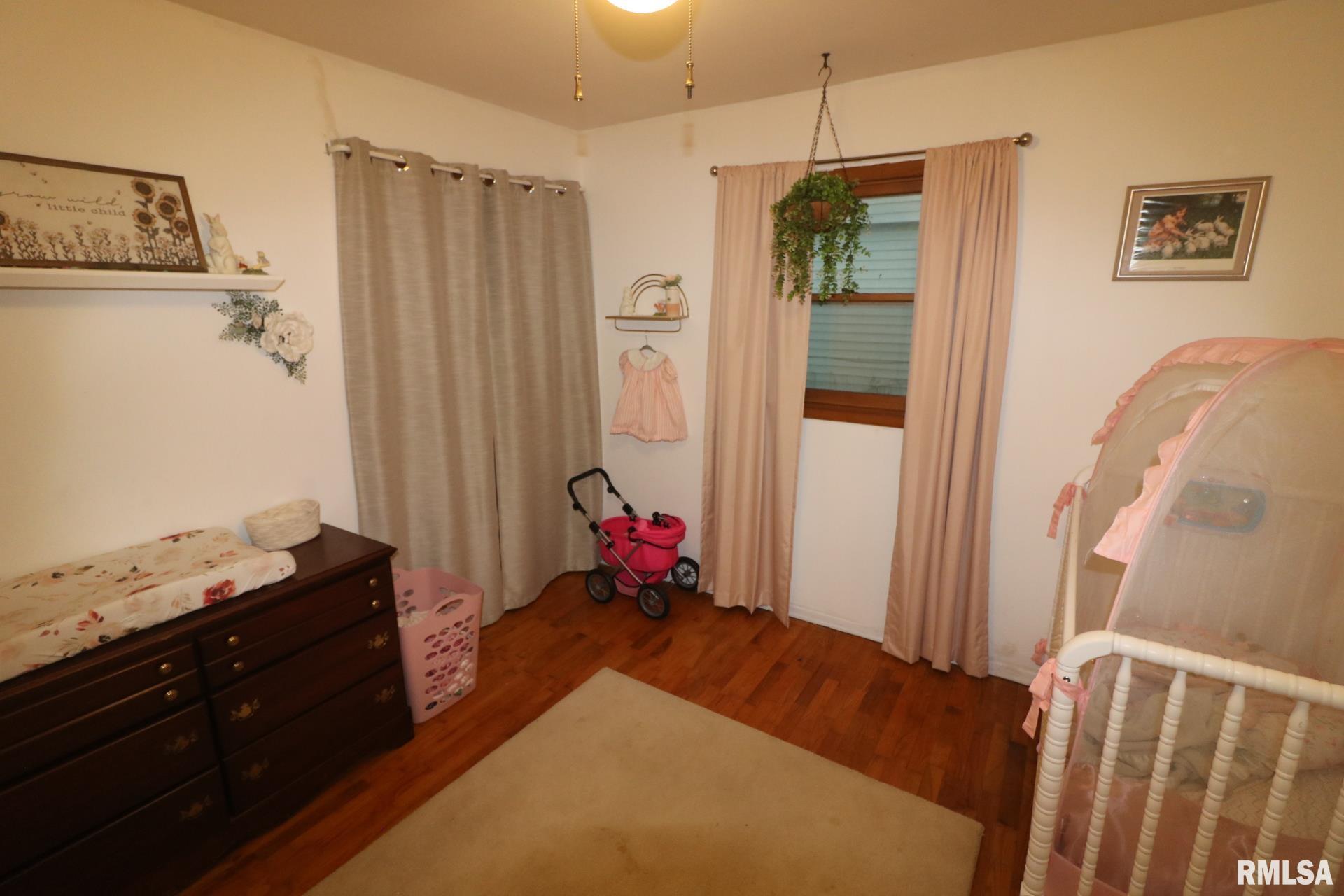 303 S Greenbriar Road, Carterville, Illinois image 24