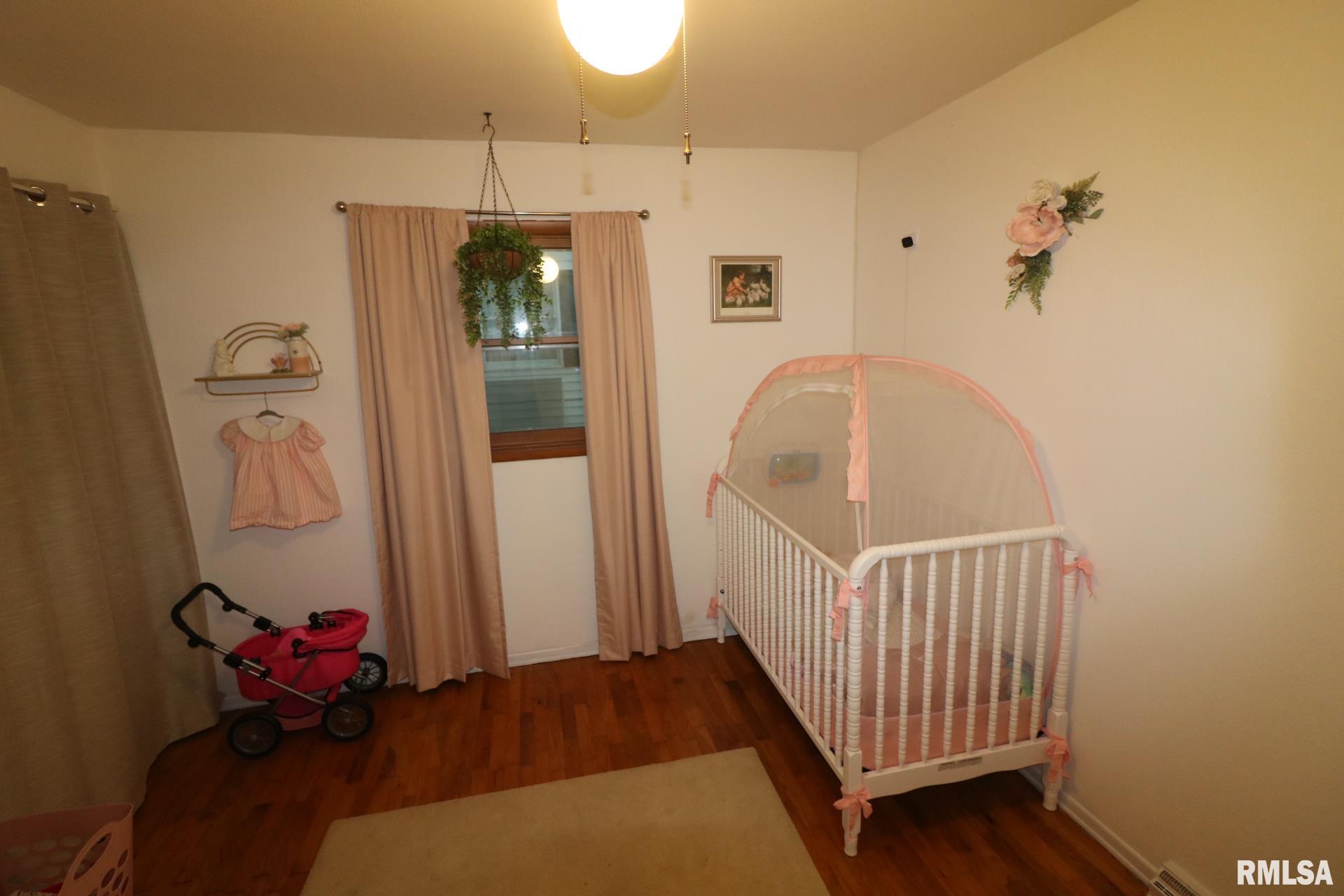 303 S Greenbriar Road, Carterville, Illinois image 23