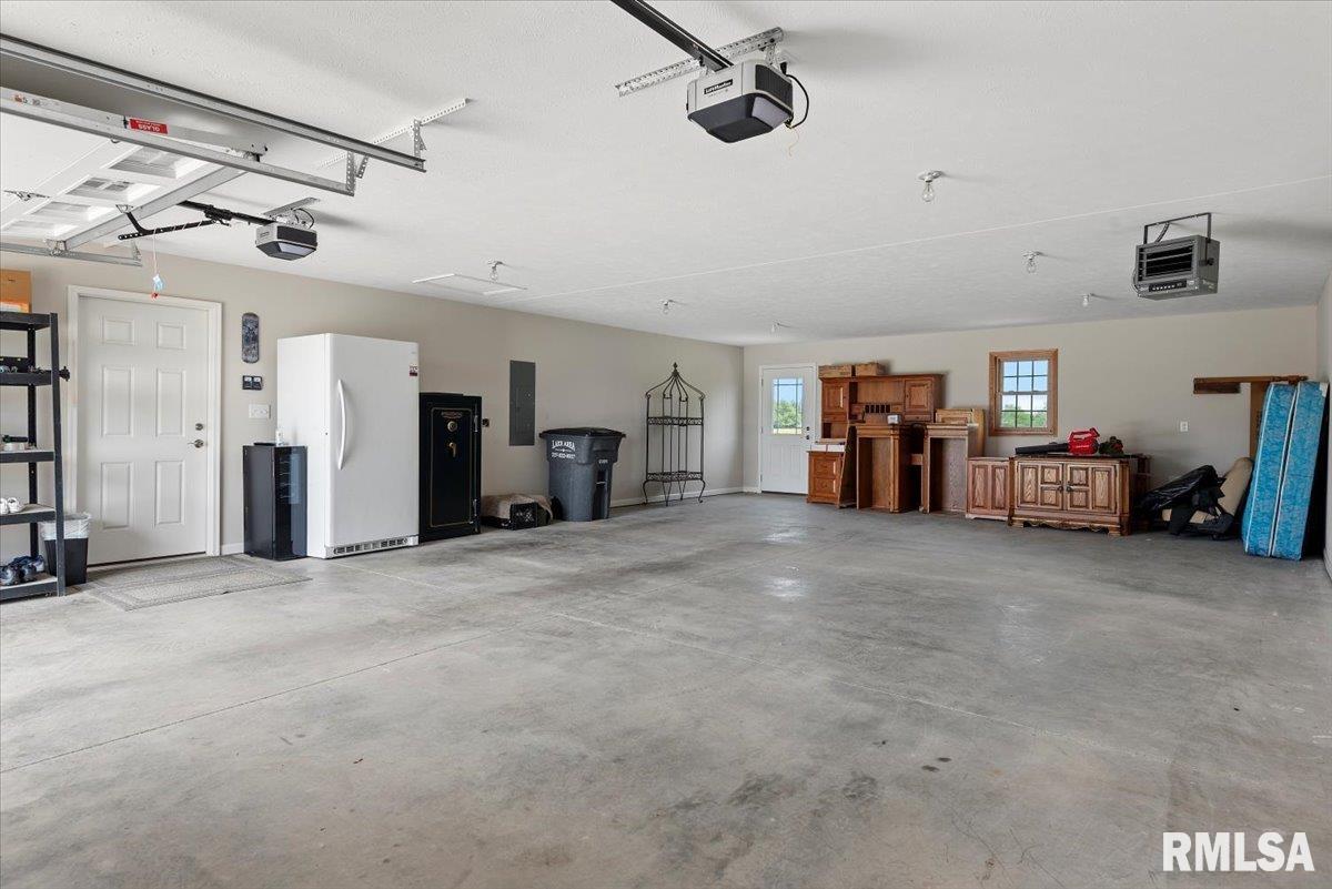 7878 Cardinal Hill Road, Rochester, Illinois image 29