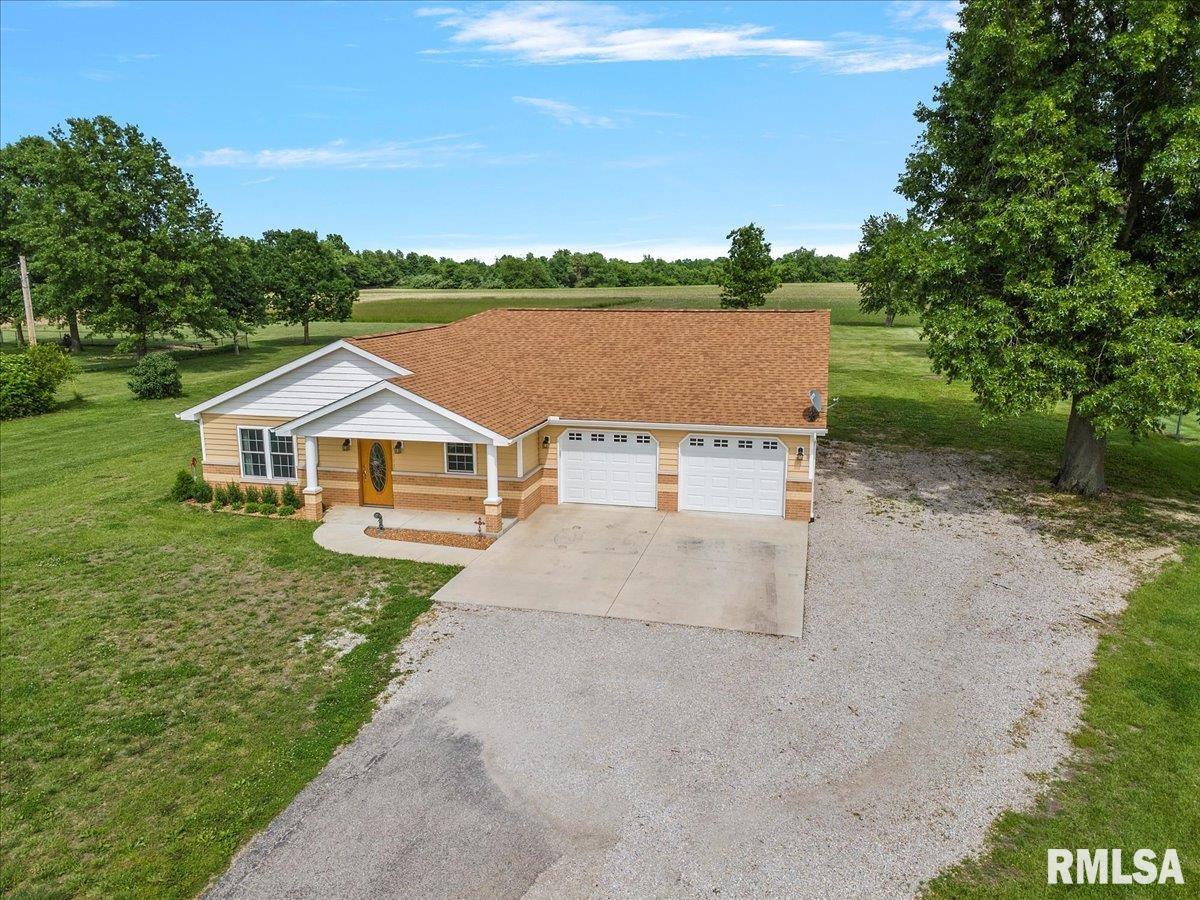 7878 Cardinal Hill Road, Rochester, Illinois image 1