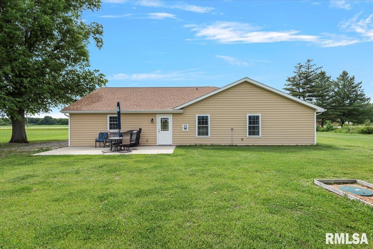 7878 Cardinal Hill Road, Rochester, Illinois image 32