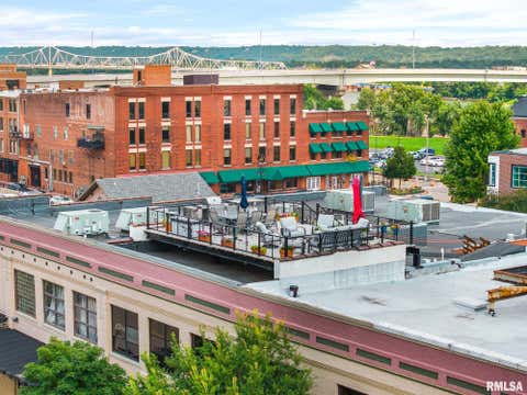 Condo For Sale - 736 SW Washington Street #2E<br/> Peoria County, Peoria, IL 61602