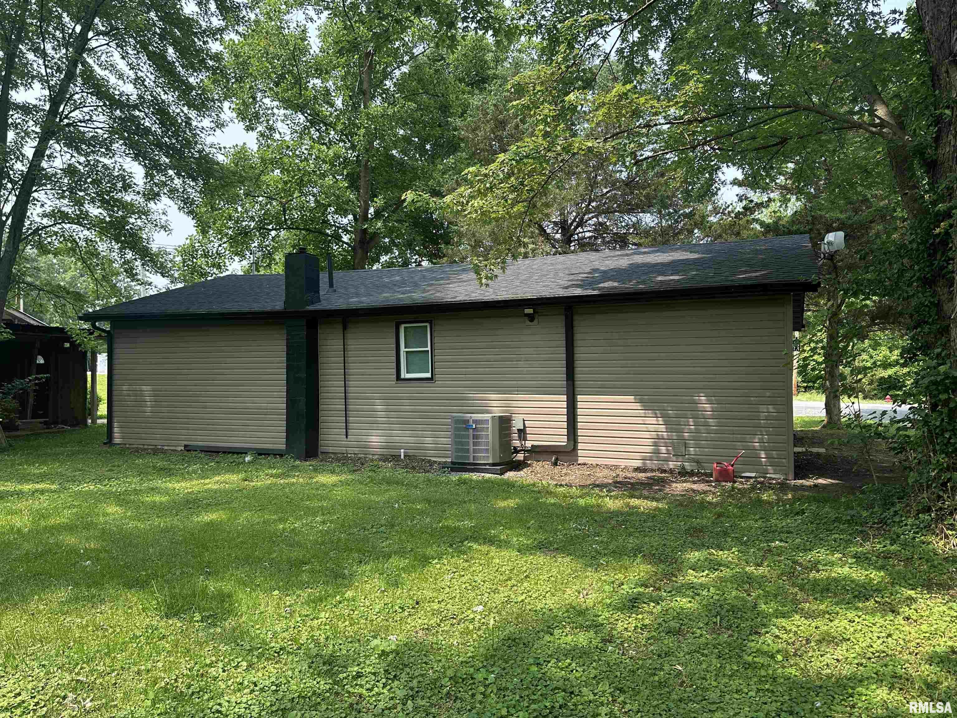 1924 N 7th Street, Murphysboro, Illinois image 15