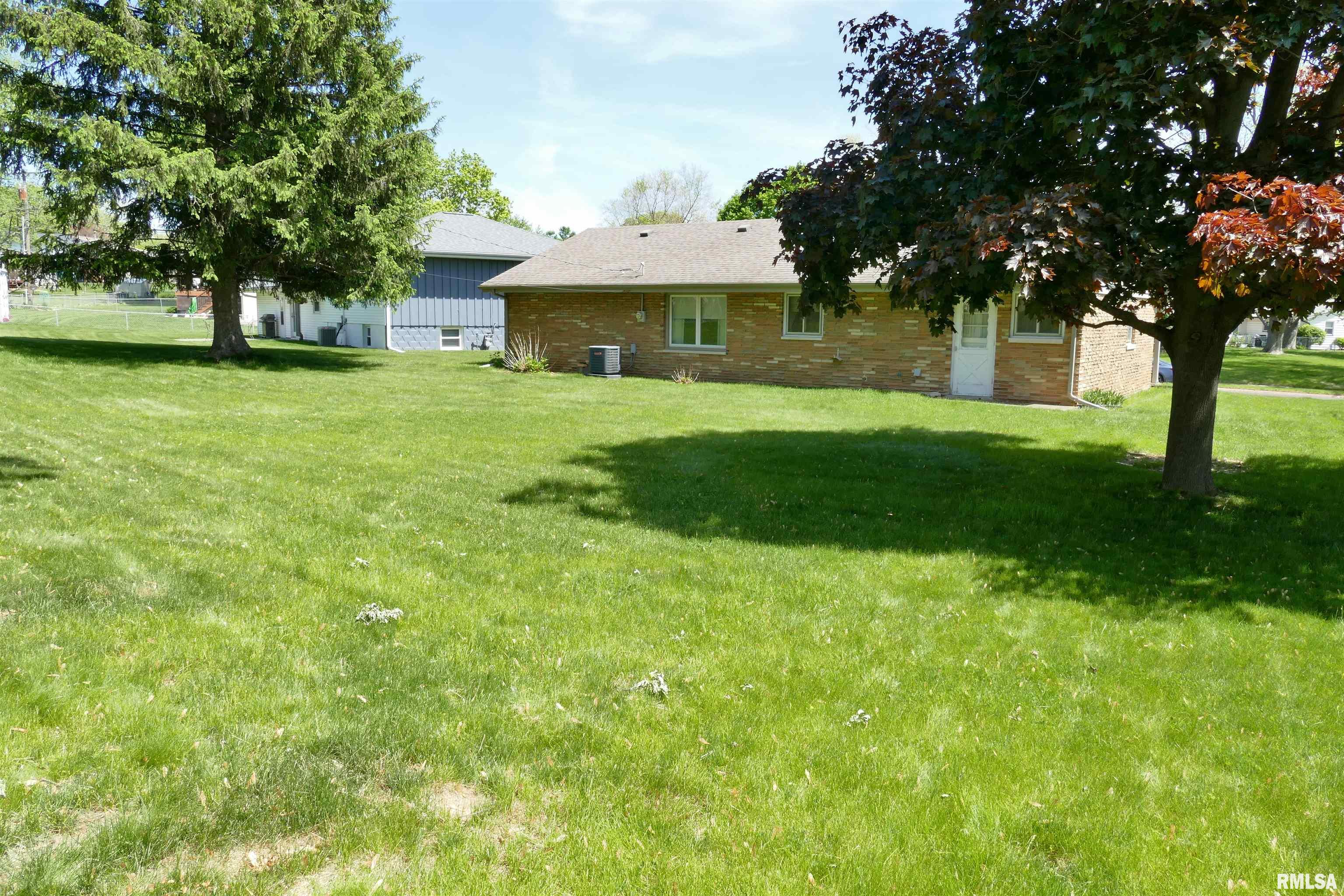3321 W Birkshire Drive, Peoria, Illinois image 29