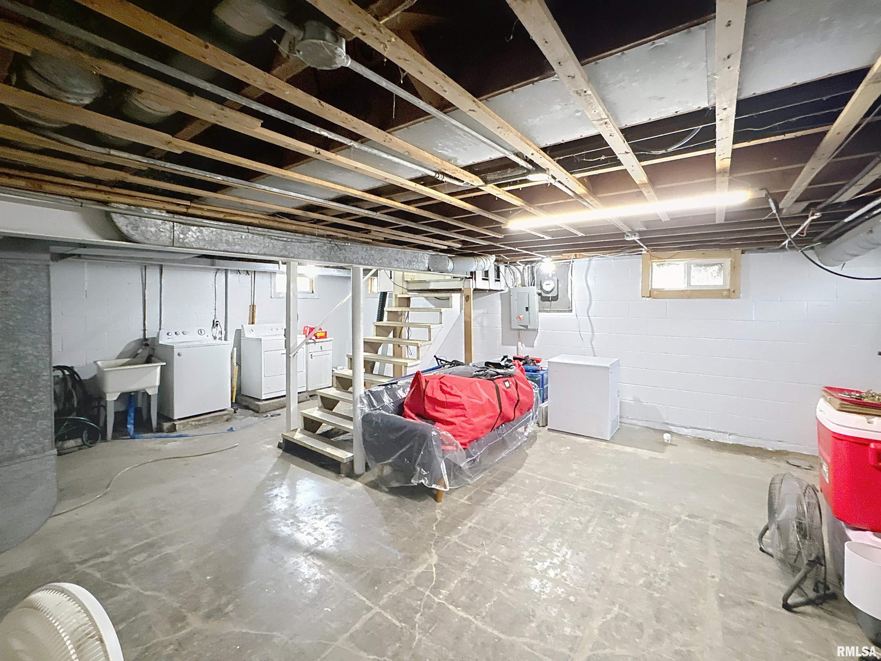 435 Waverly Road, Davenport, Iowa image 22