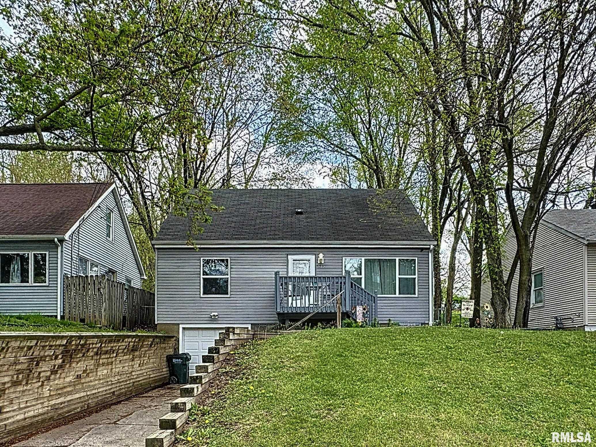 435 Waverly Road, Davenport, Iowa image 1