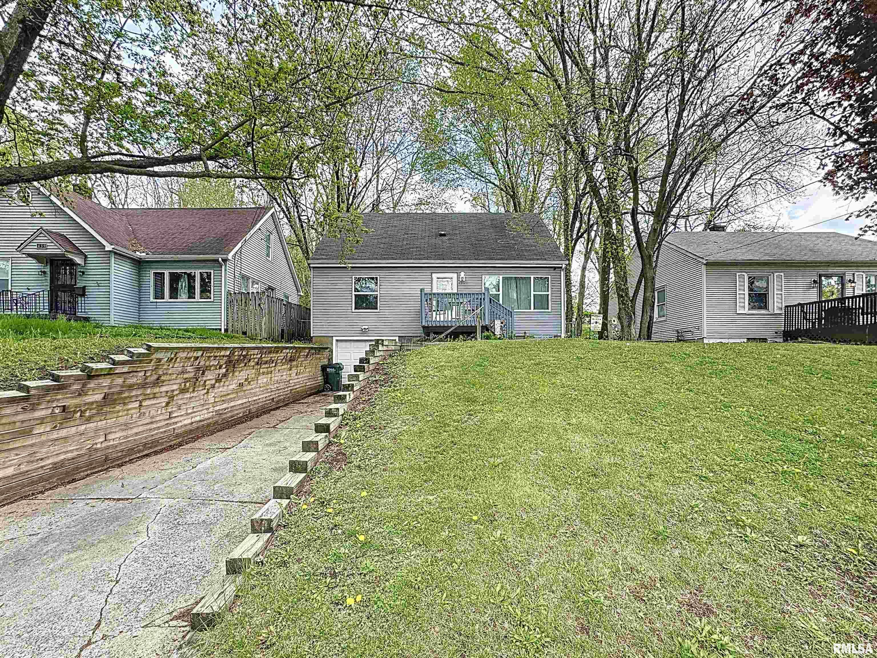 435 Waverly Road, Davenport, Iowa image 4