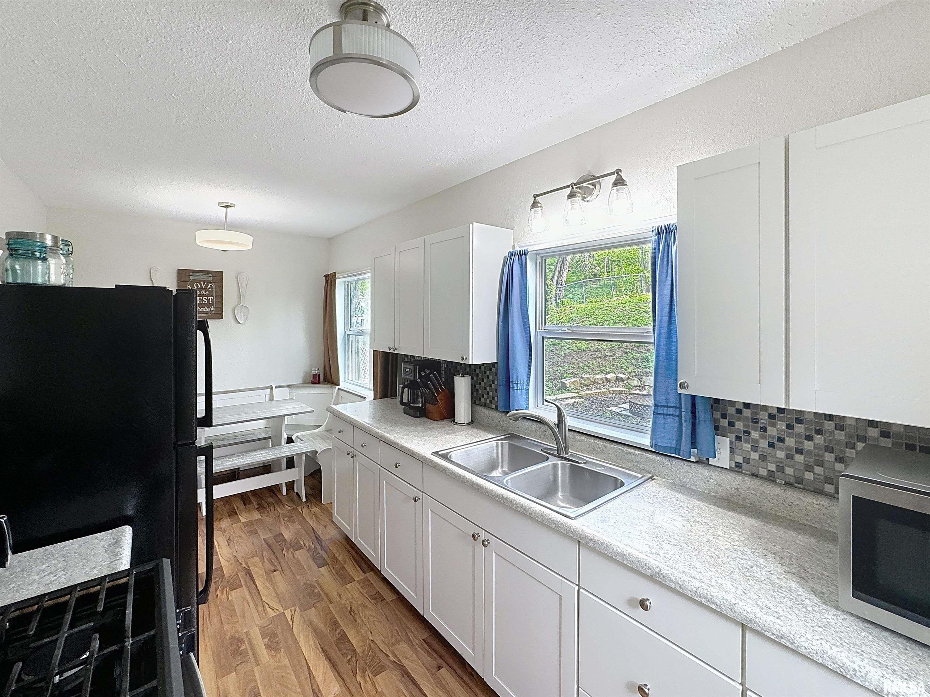 435 Waverly Road, Davenport, Iowa image 10