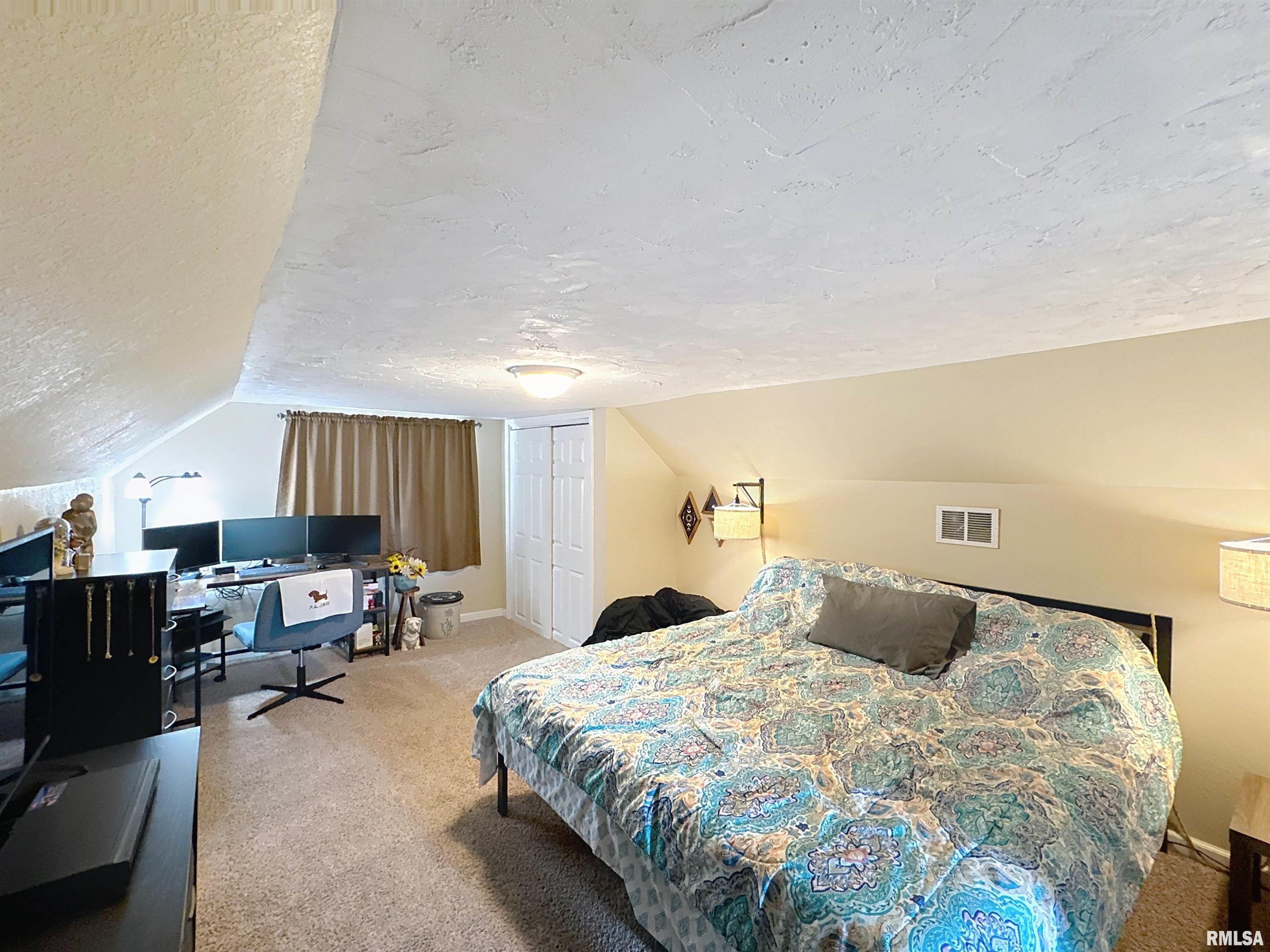 435 Waverly Road, Davenport, Iowa image 19