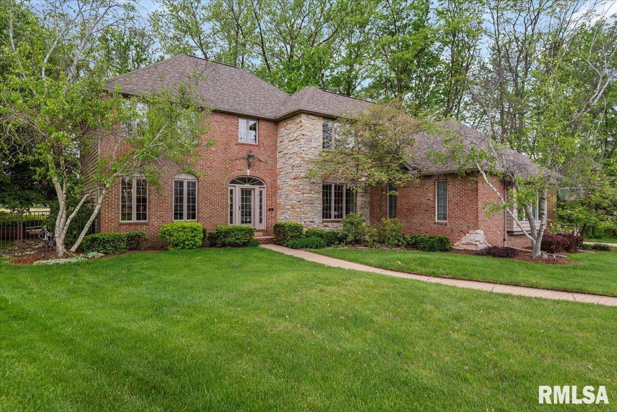 10 Woodland Trail, Rochester, Illinois image 2