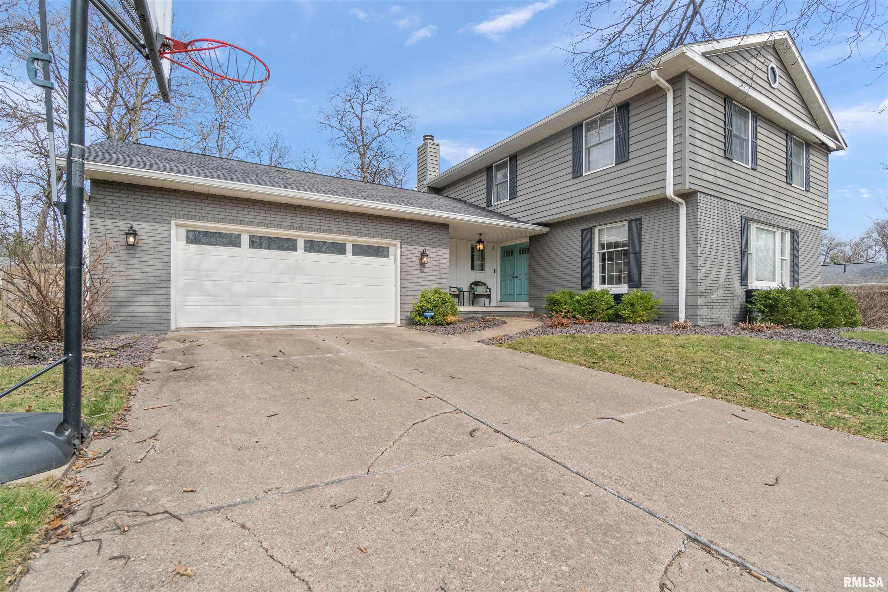 4707 W Lynnbrook Drive, Peoria, Illinois image 1