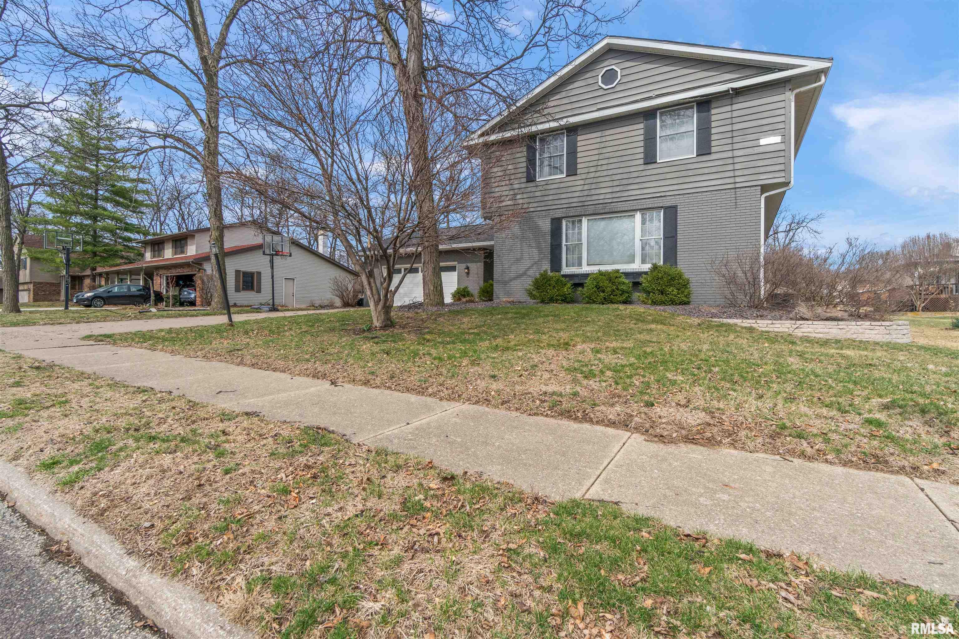 4707 W Lynnbrook Drive, Peoria, Illinois image 3