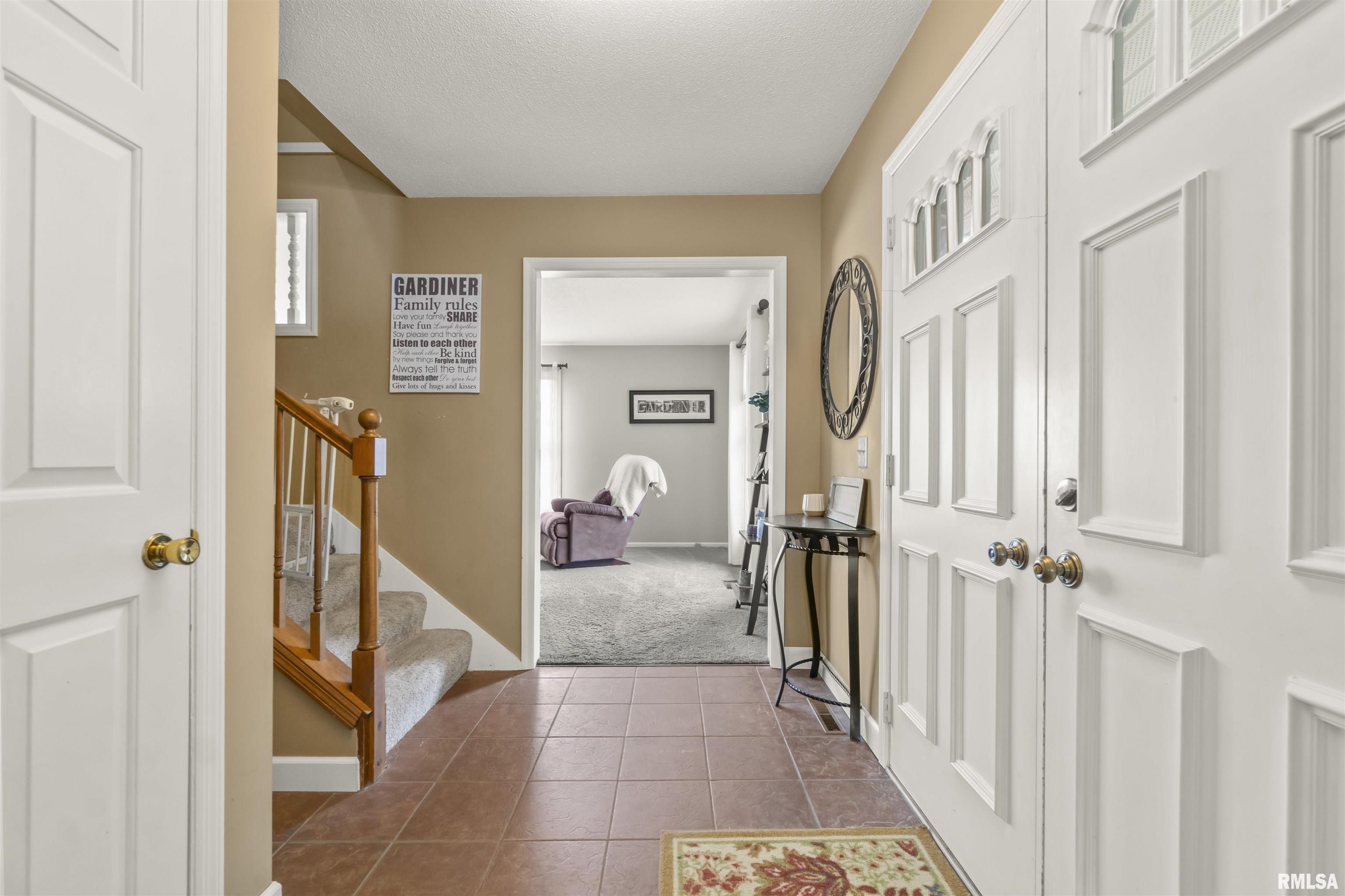 4707 W Lynnbrook Drive, Peoria, Illinois image 8