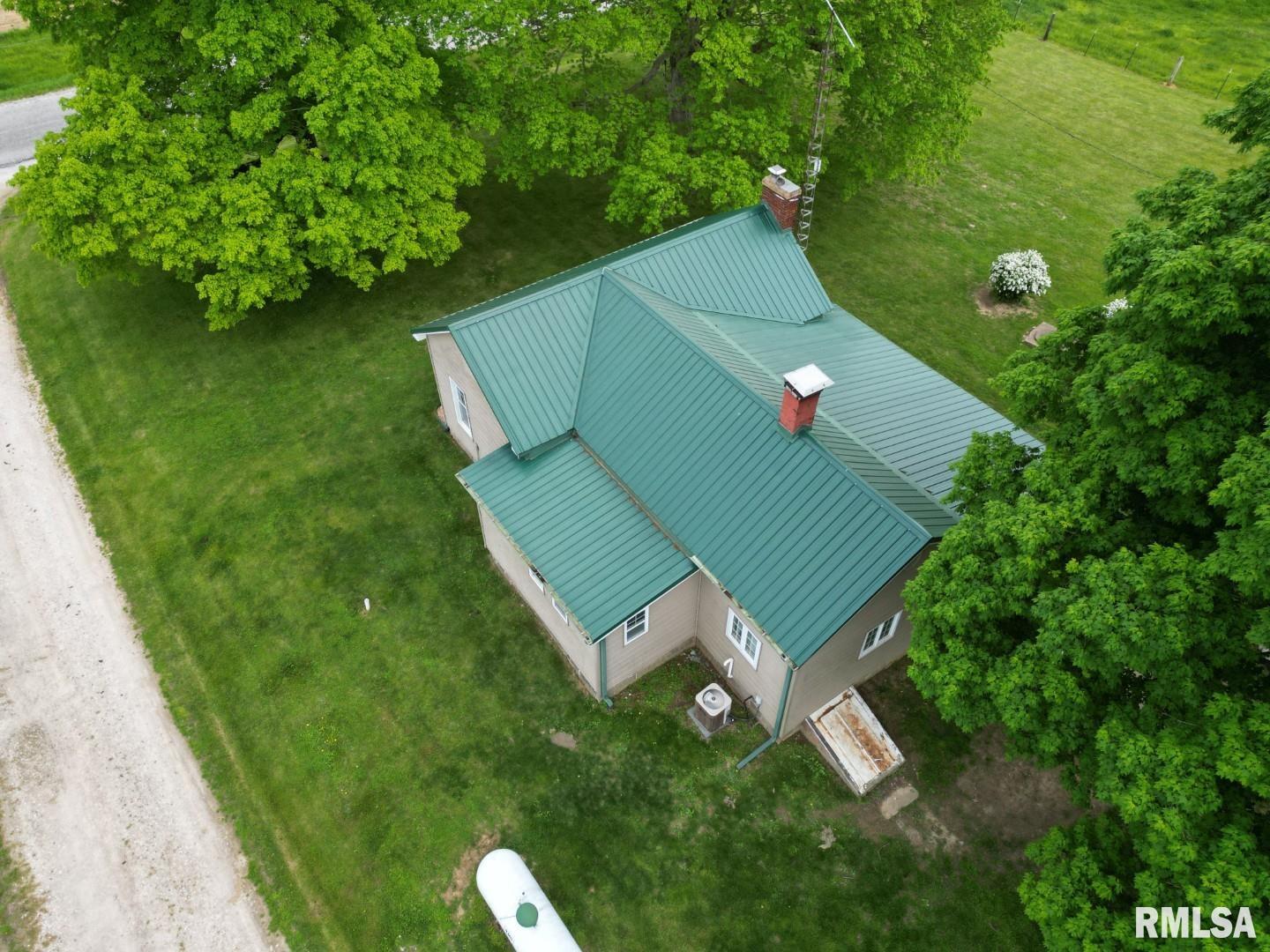 1867 Saint Pauls Church Road, Chapin, Illinois image 8
