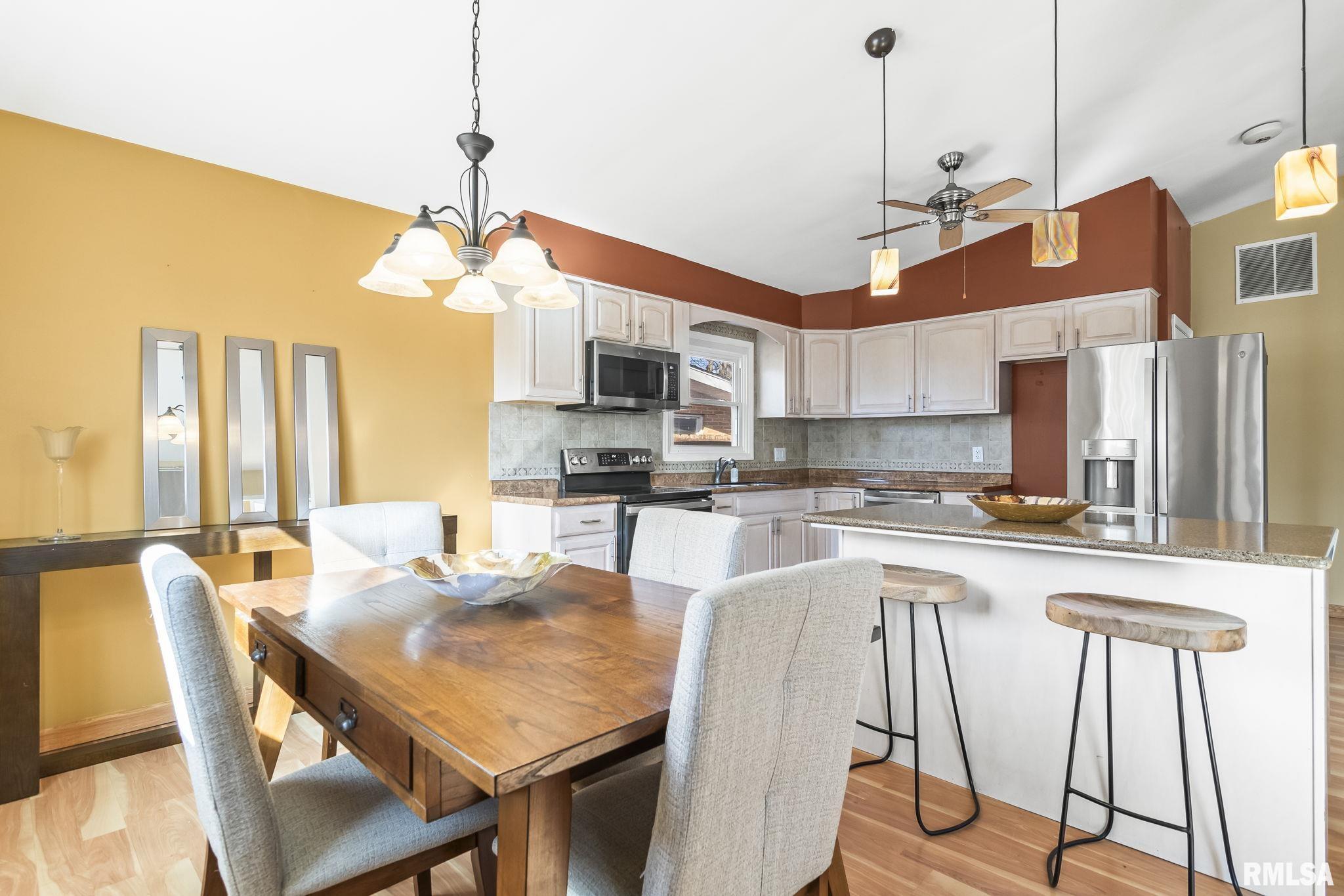 2337 Chatham Road, Springfield, Illinois image 13