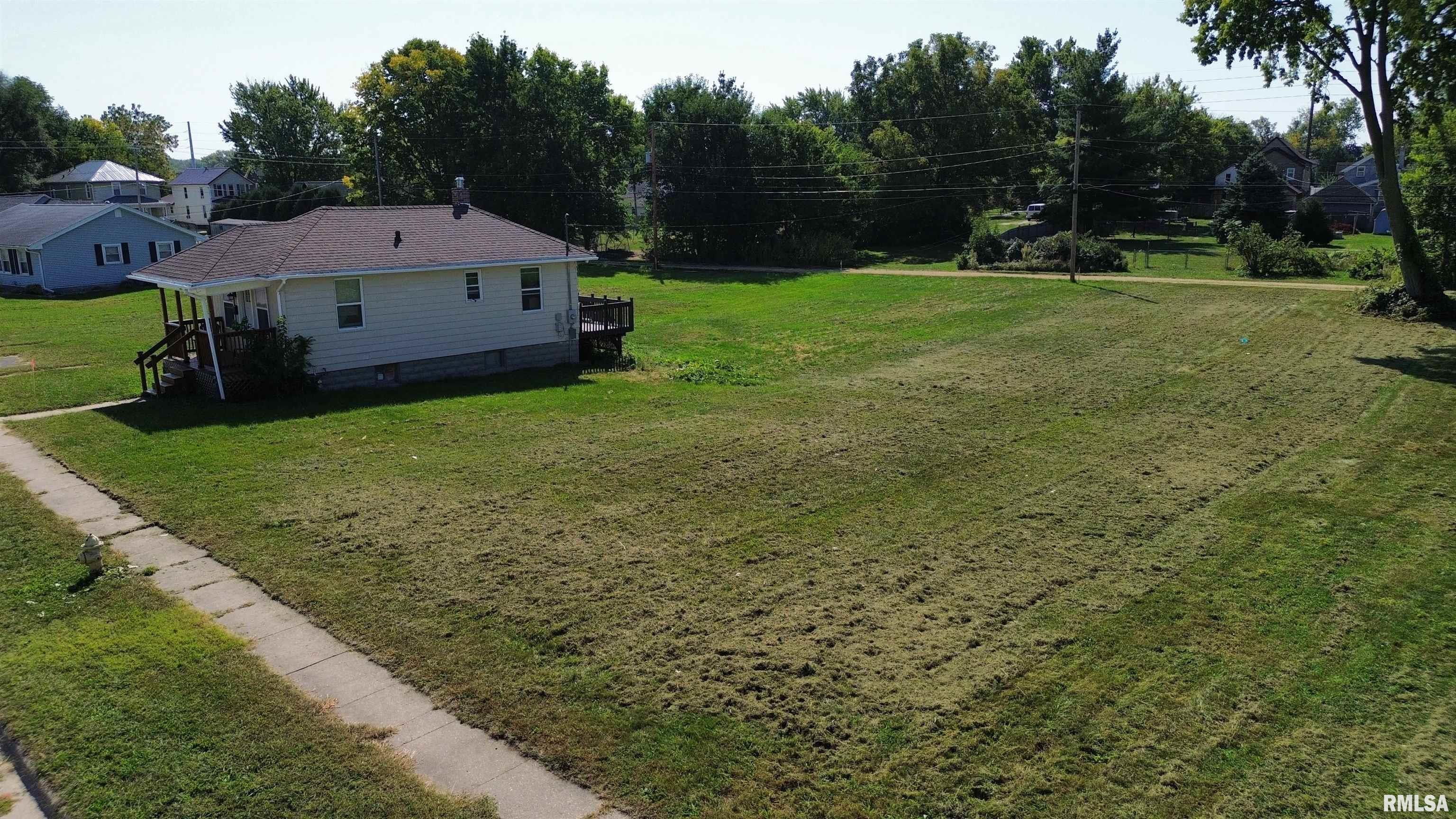 321 2nd Avenue North, Clinton, Iowa image 14