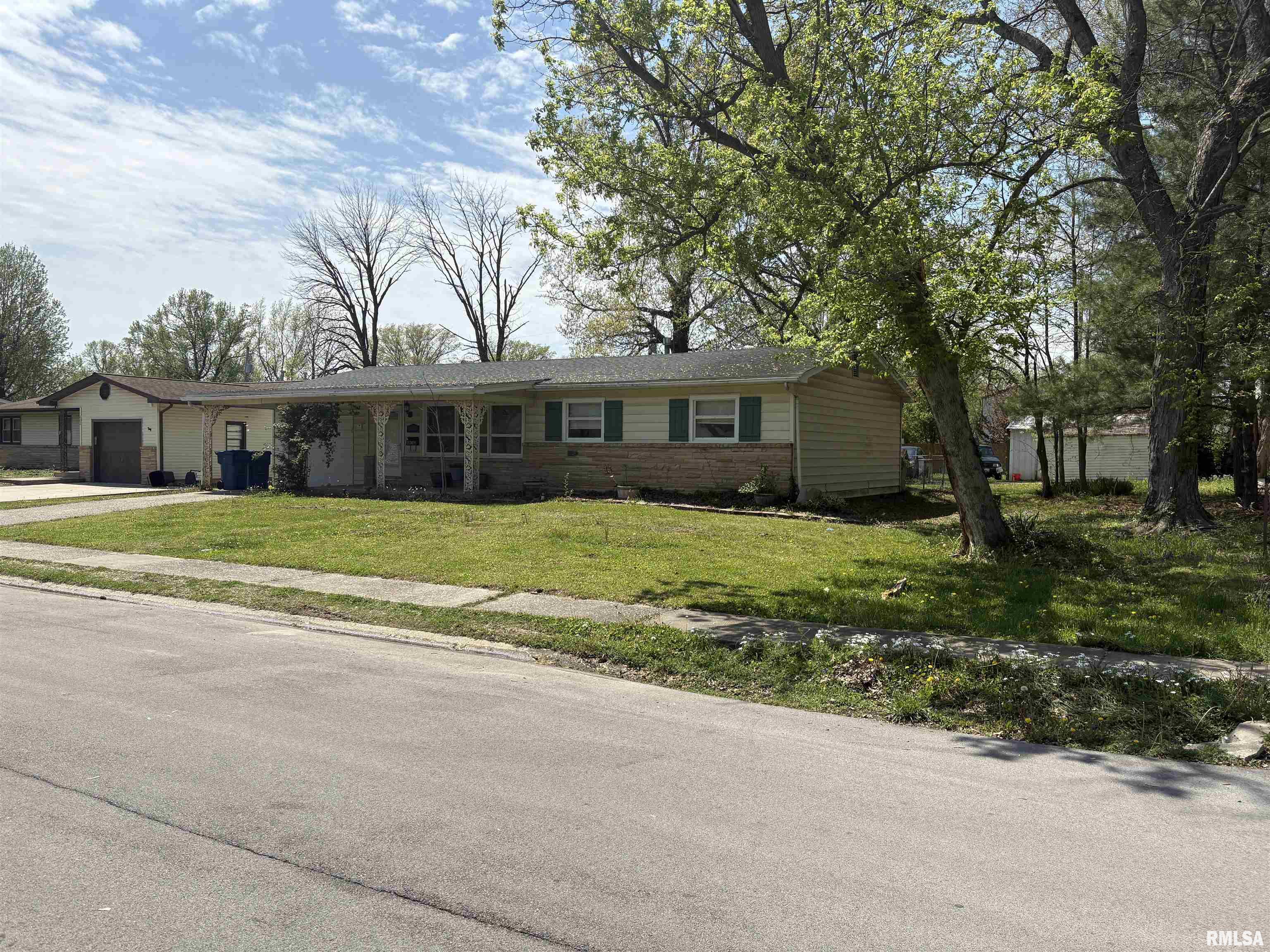 600 S Future Street, Marion, Illinois image 2