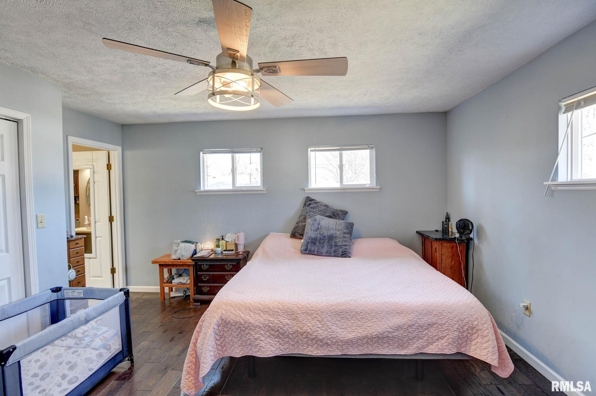 105 Richardson Avenue, Kincaid, Illinois image 33