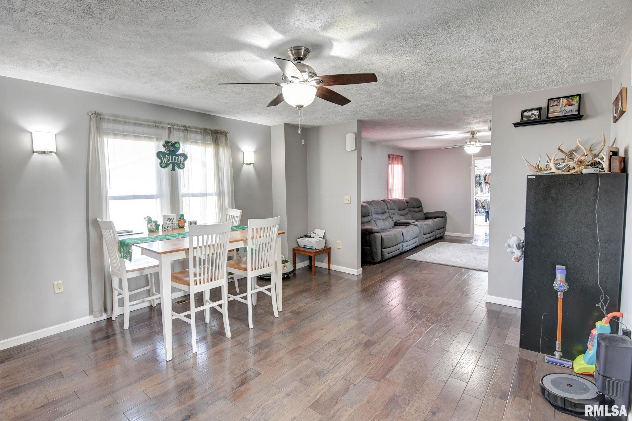 105 Richardson Avenue, Kincaid, Illinois image 19