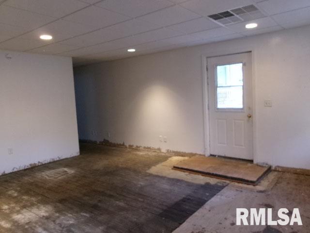 837 E Chestnut Street, Canton, Illinois image 2