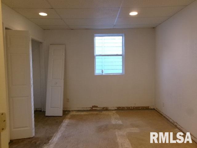837 E Chestnut Street, Canton, Illinois image 7
