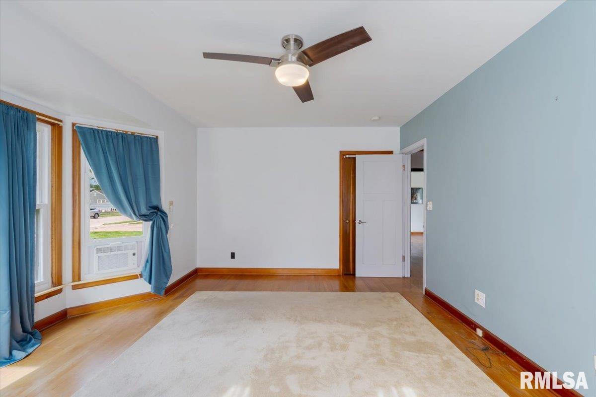327 E Wells Street, Geneseo, Illinois image 23