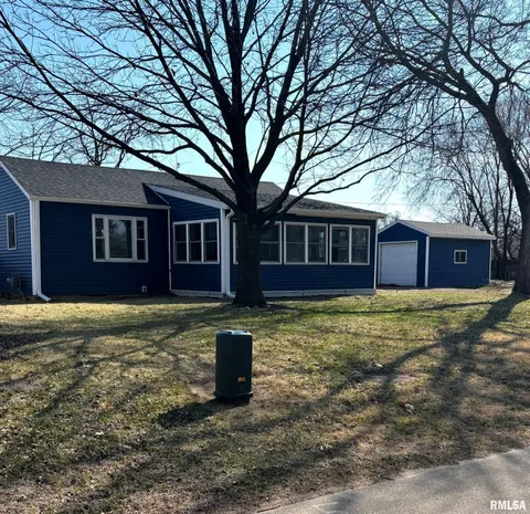 MLS: QC4261764